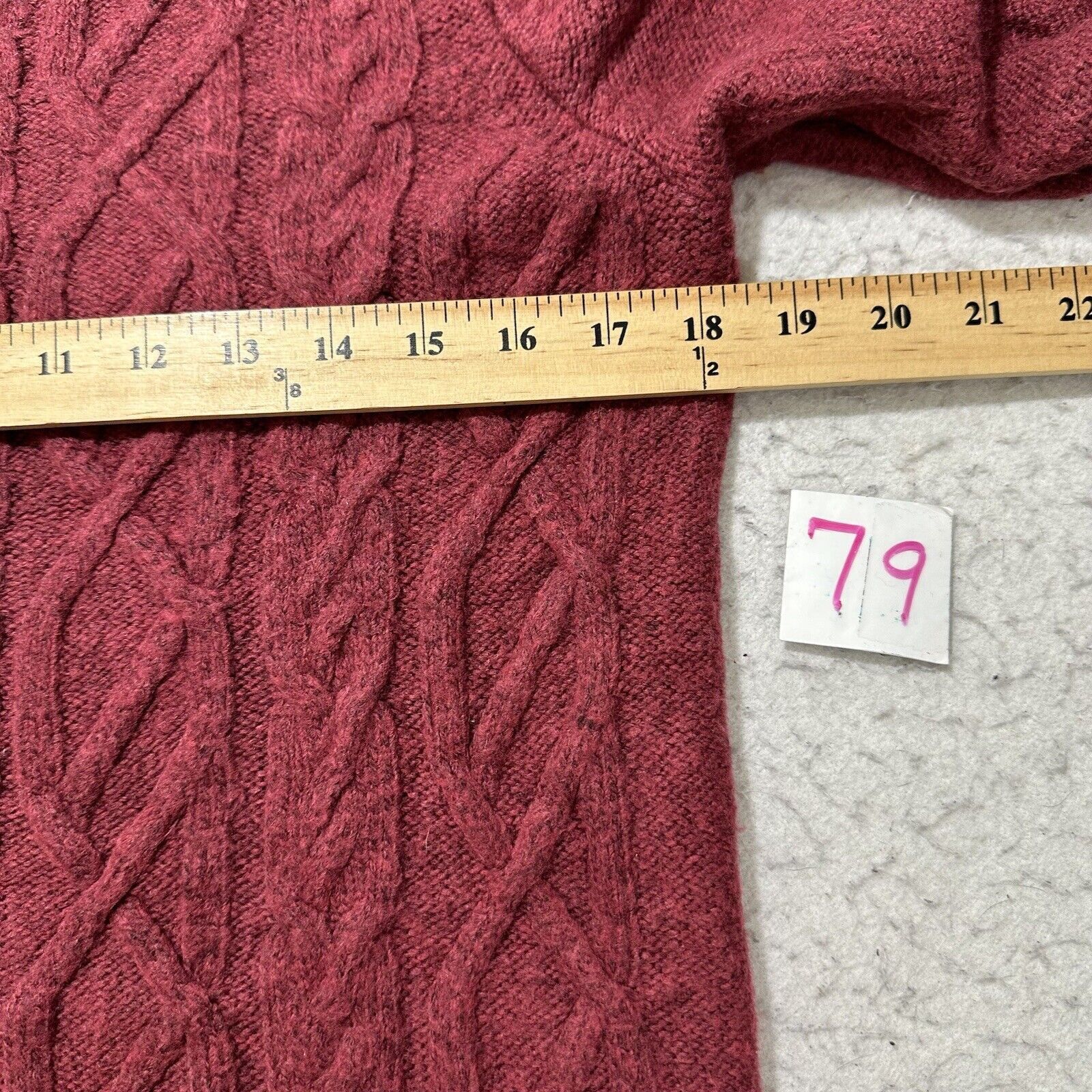 Croft & Barrow Croft & Barrow Medium Crewneck Burgundy Cable Knit Sweater Size M / US 6-8 / IT 42-44 - 8 Thumbnail
