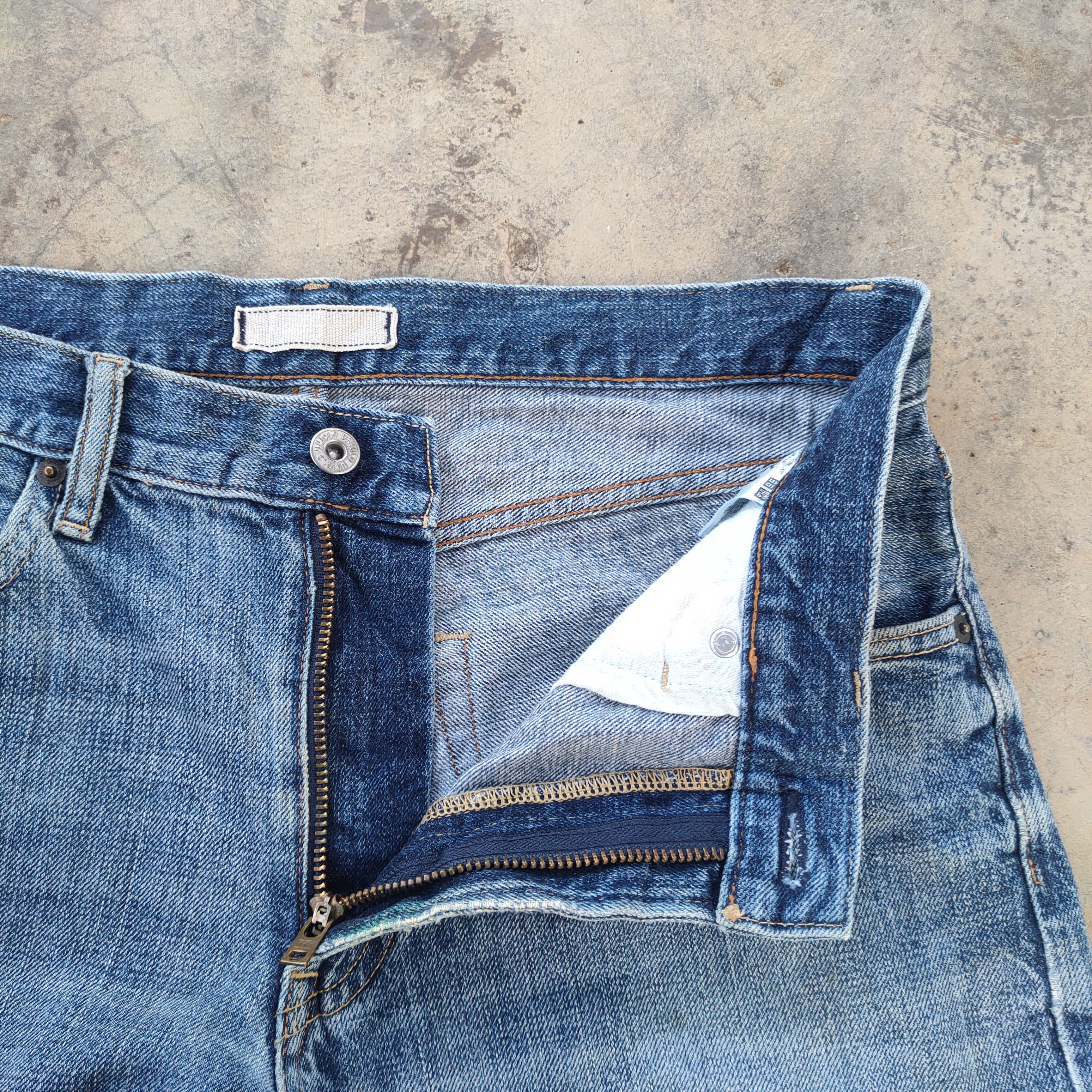 Japanese Brand VINTAGE JAPANESE FADED RIPPED JEANS DENIM PANTS Size US 32 / EU 48 - 7 Thumbnail