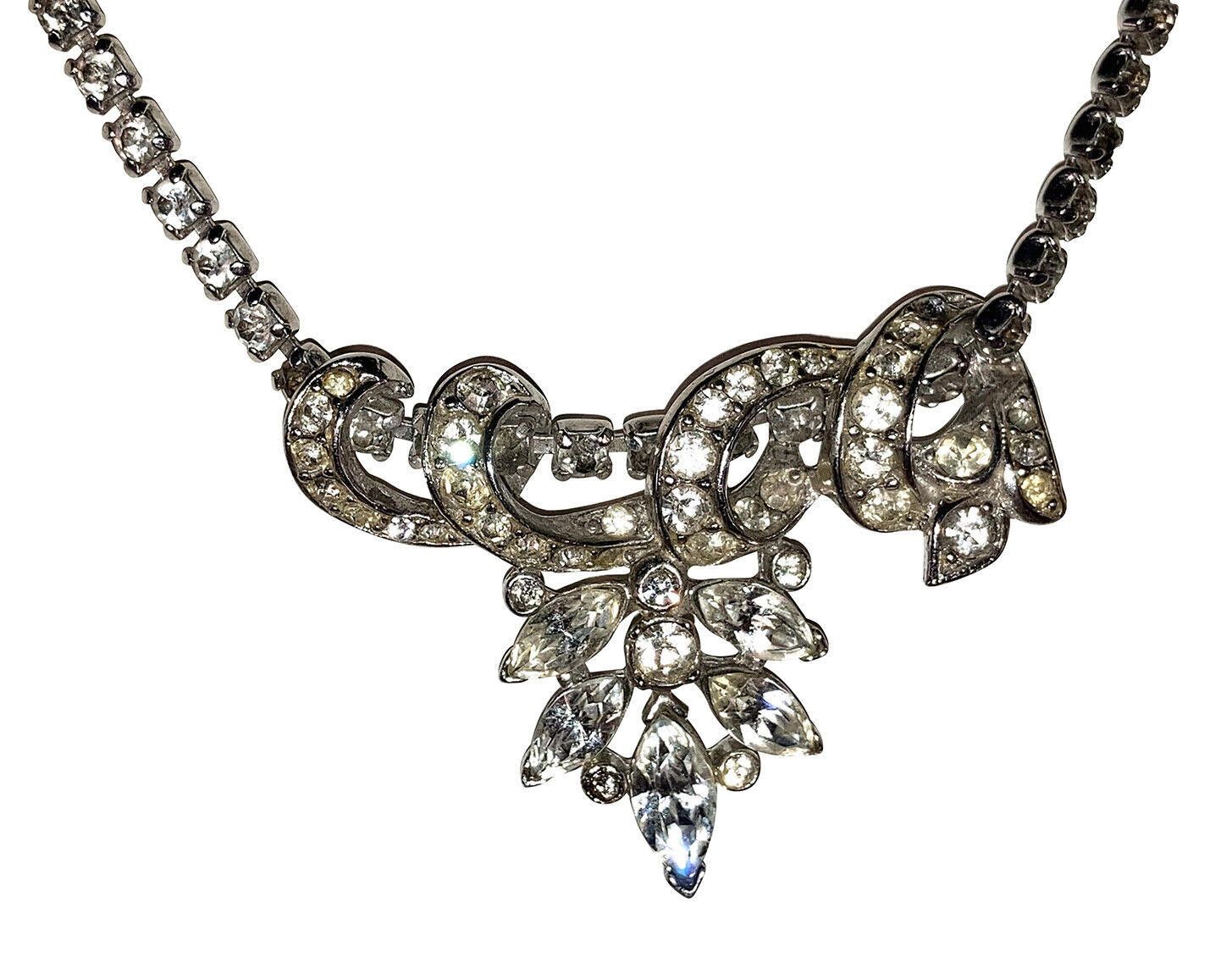 Designer Vintage Costume White Rhinestone Bib Necklace Size ONE SIZE - 1 Thumbnail