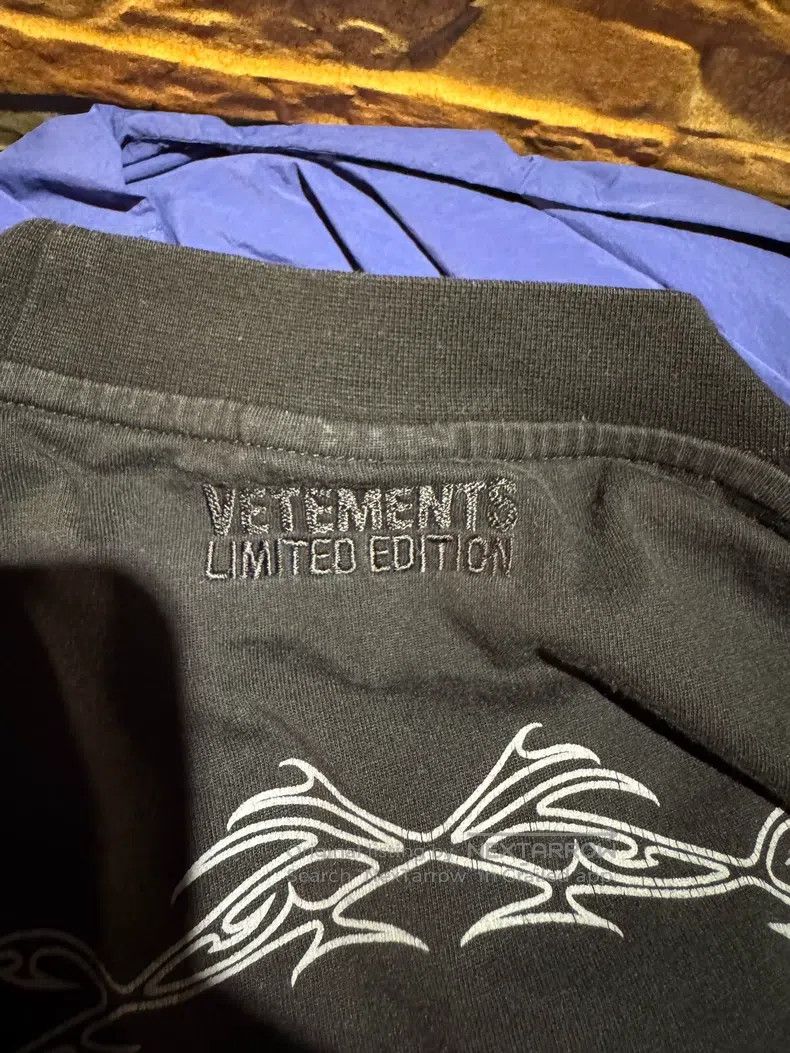 Vetements Vetements Pentagram Sanskrit T-shirt Size US M / EU 48-50 / 2 - 7 Thumbnail