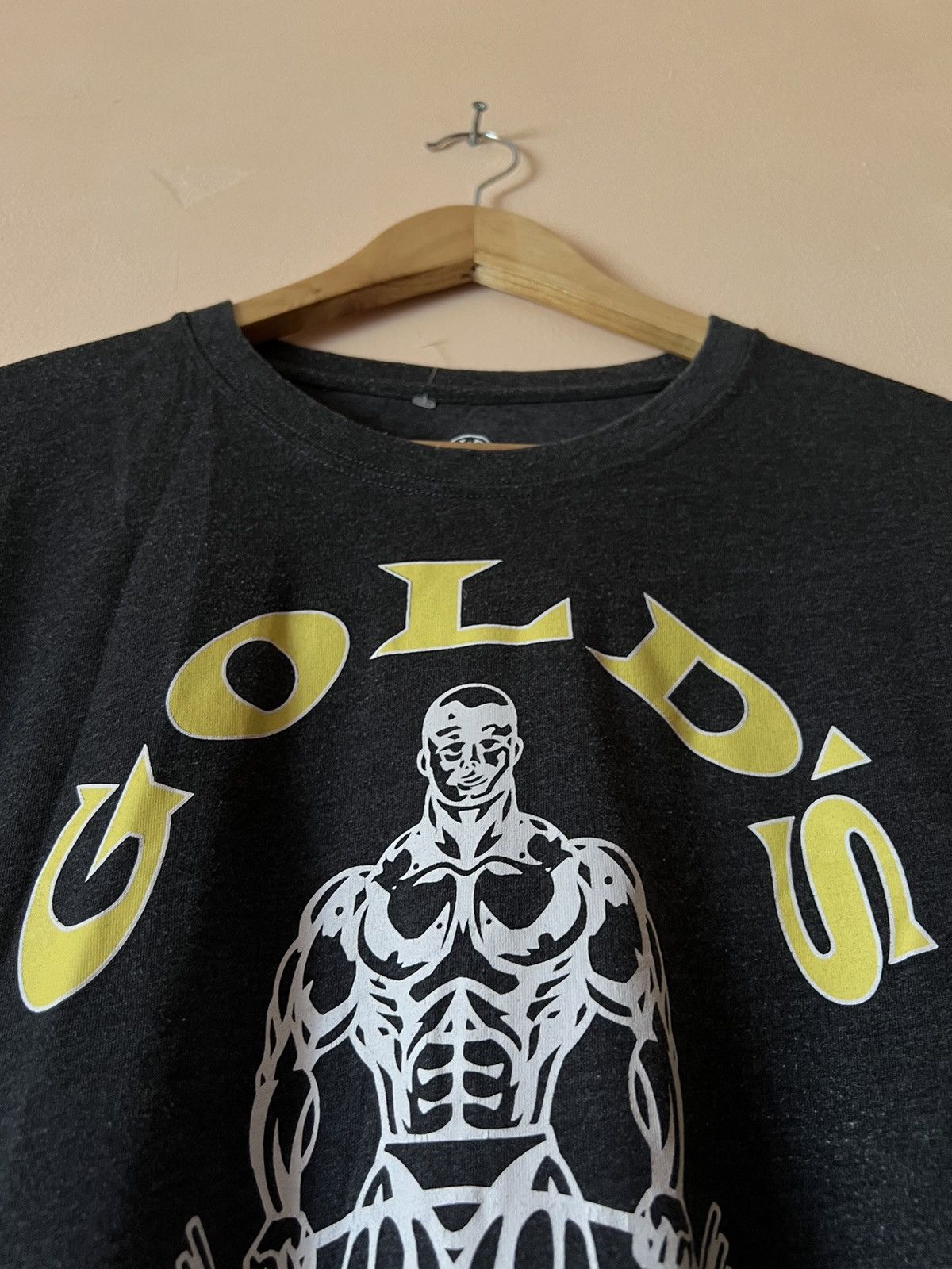 Band Tees × Vintage GOLD’S GYM MUSCLE FIT GRAPHIC LOGO TEE T SHIRT MUSCLE ARNOLD Size US XL / EU 56 / 4 - 4 Thumbnail