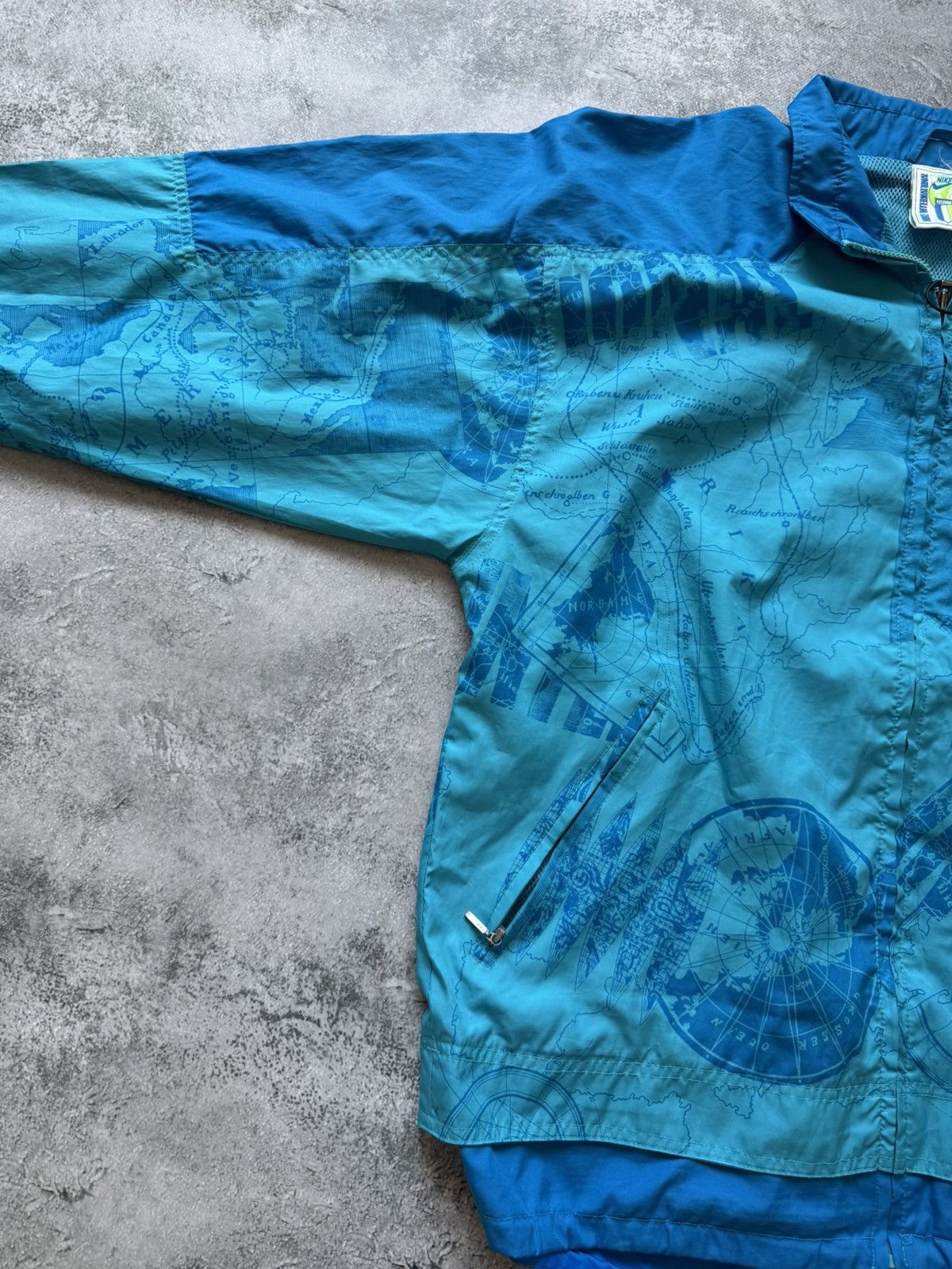 Nike Rare Vintage 80-90s Nike Tracksuit Challenge Court Size US L / EU 52-54 / 3 - 6 Thumbnail