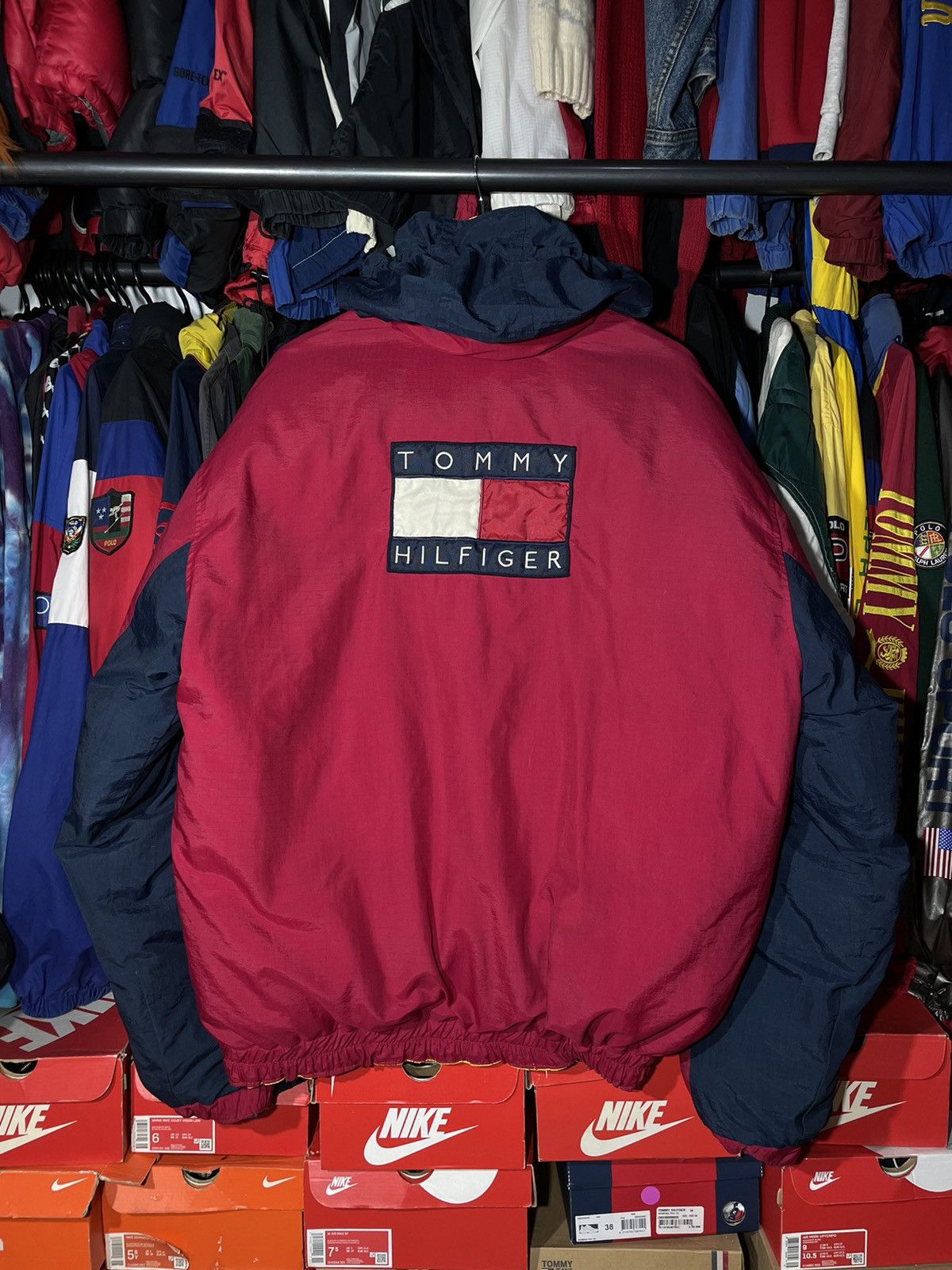 Tommy Hilfiger × Vintage Puffer Tommy Hilfiger Vintage 90’s Big Logo Reversible Size US XL / EU 56 / 4 - 2 Thumbnail