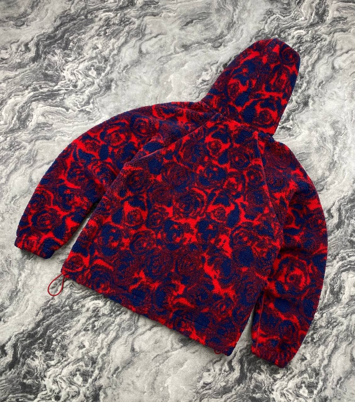 Burberry Burberry Abstract Rose Print Fleece Hoodie Men Size L Red Size US L / EU 52-54 / 3 - 11 Thumbnail