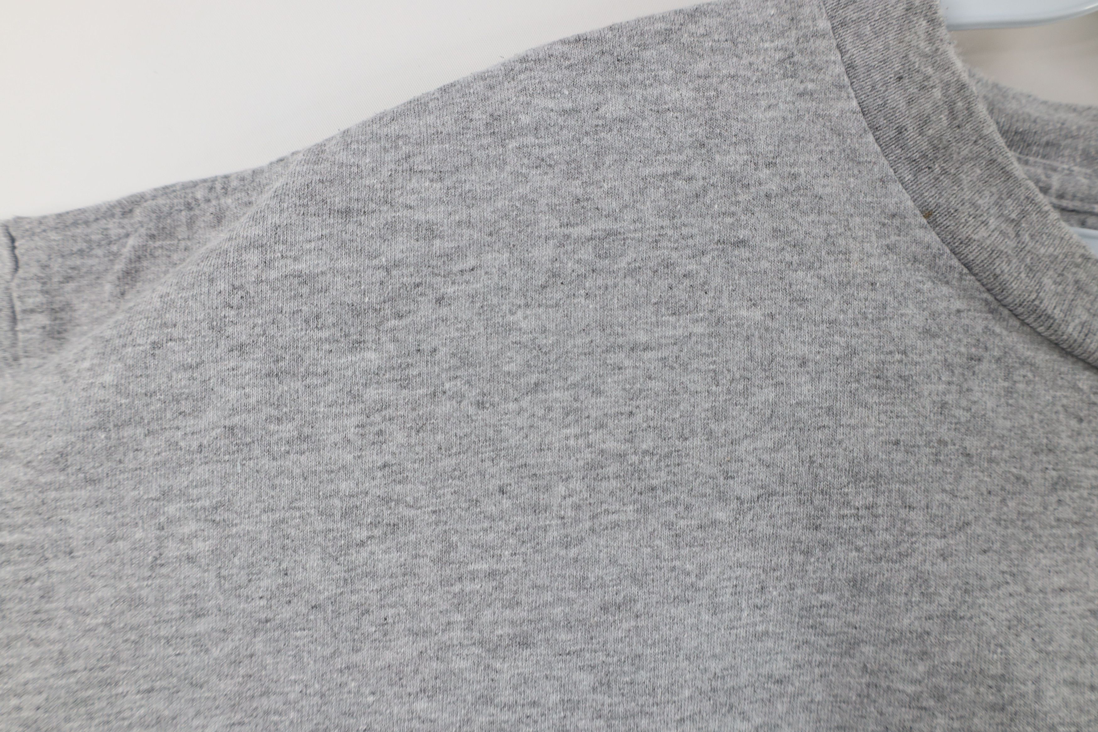 Vintage Vintage 90s Streetwear Fit Short Sleeve T-Shirt Heather Gray Size US XL / EU 56 / 4 - 5 Thumbnail
