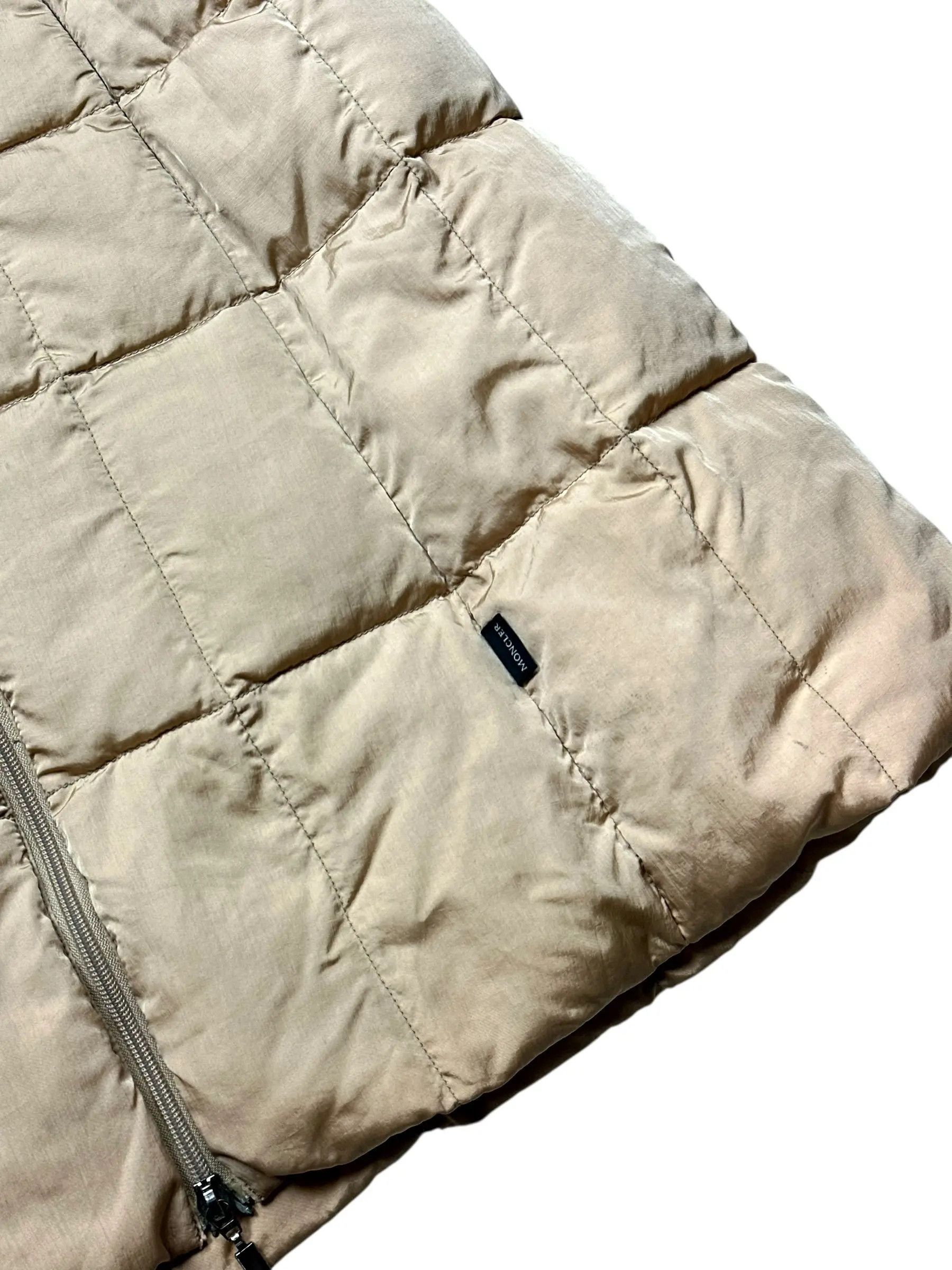 Moncler Moncler vintage down jacket Size XS / US 0-2 / IT 36-38 - 2 Thumbnail