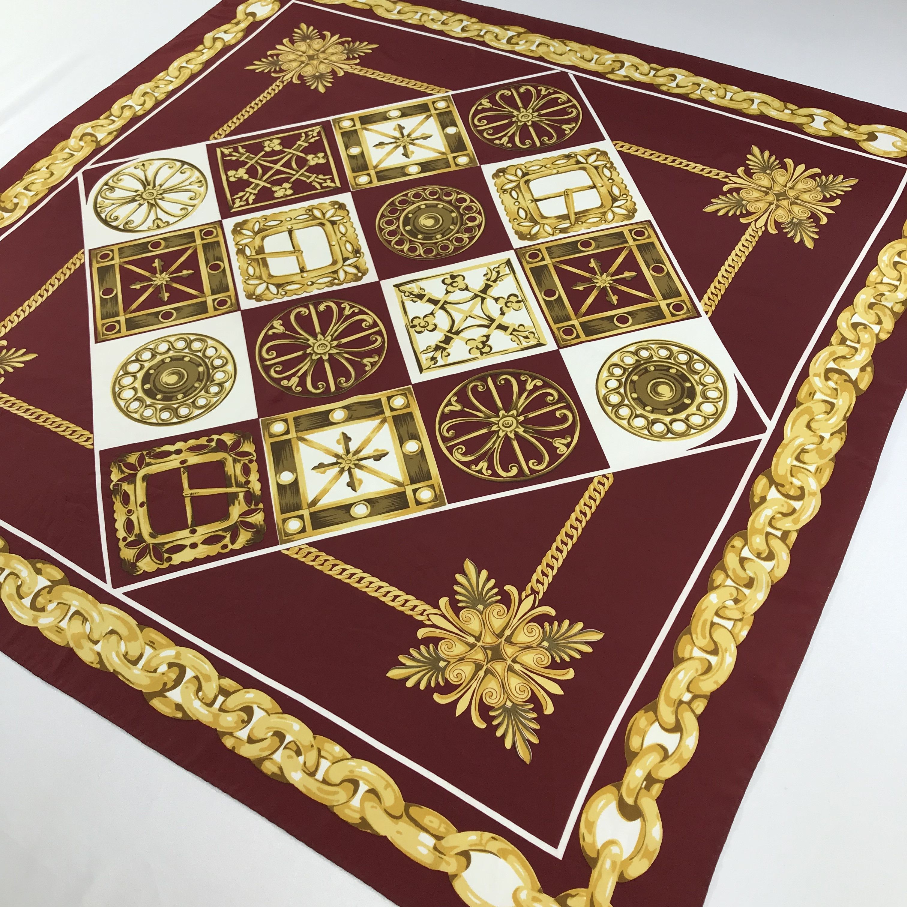 Vintage Vintage Made in France Luxury Gold Chains Silk Scarf M191 Size ONE SIZE - 4 Thumbnail