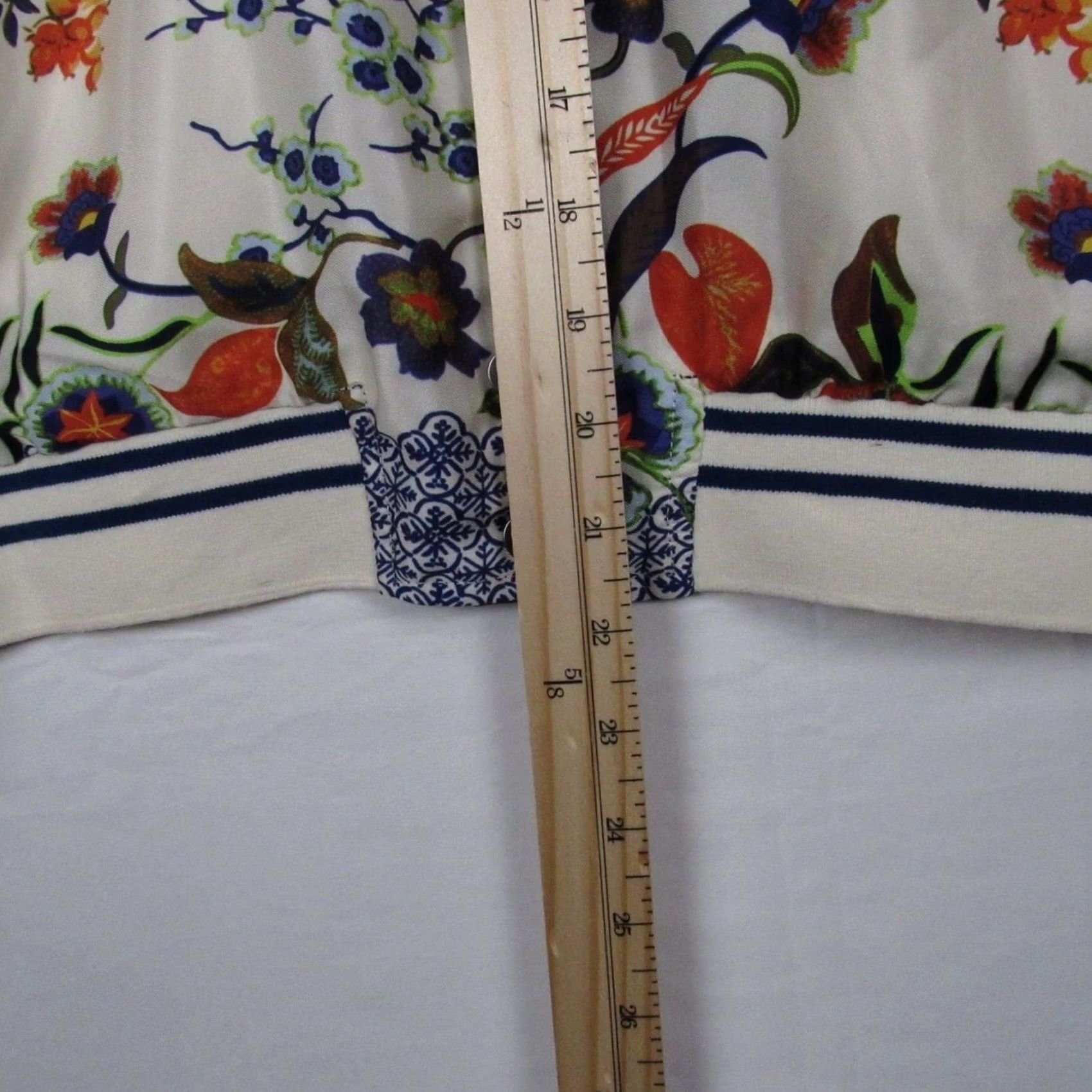 Vintage Paparazzi Jacket Floral Reversible Bomber Ivory Navy XL Embroidered Peace Snap Long Sleeve Womens Regular 2010s - Size XL / US 12-14 / IT 48-50 - 7 Thumbnail