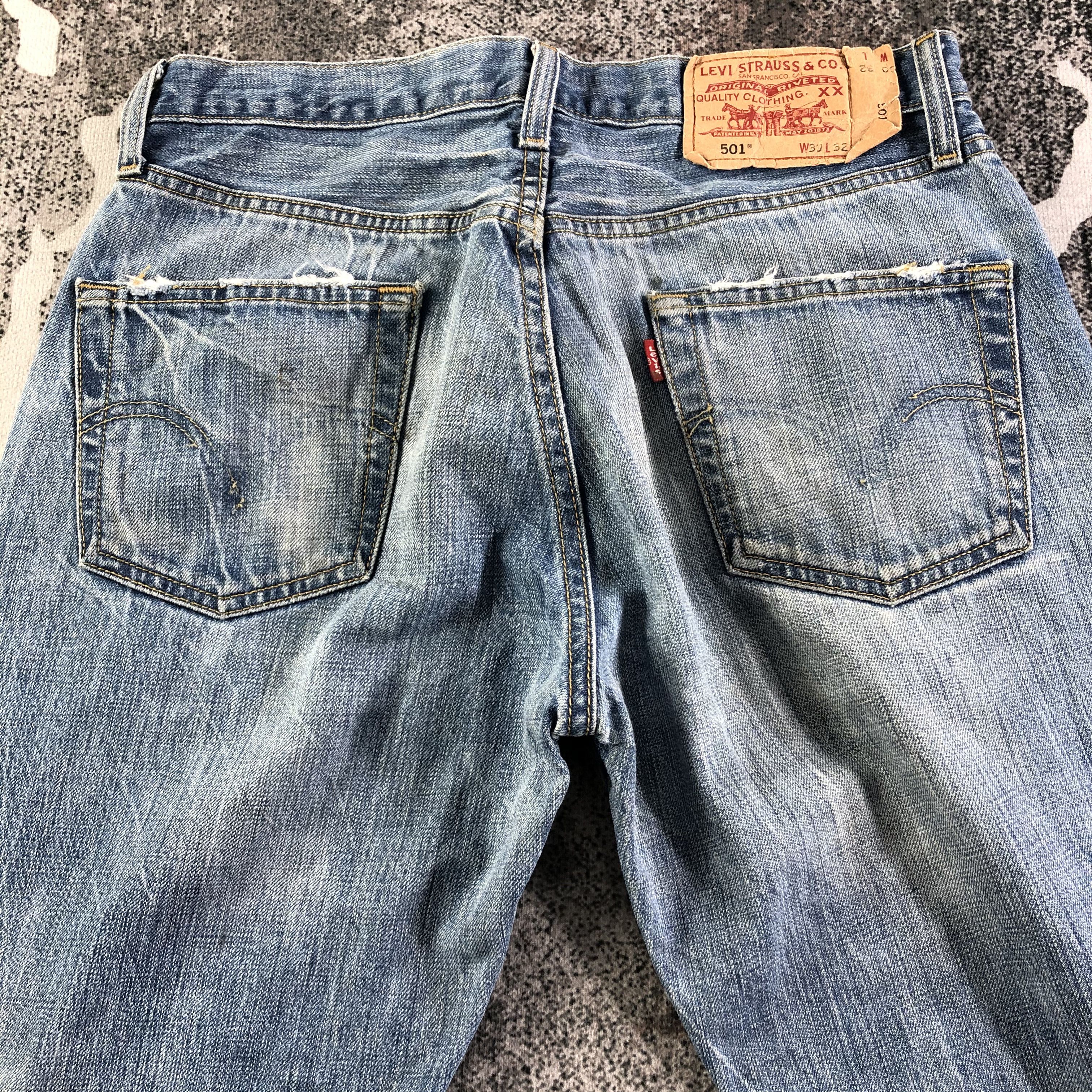 Levi's Vintage Levis 501 Jeans Distressed Denim KJ2727 Size US 30 / EU 46 - 4 Thumbnail