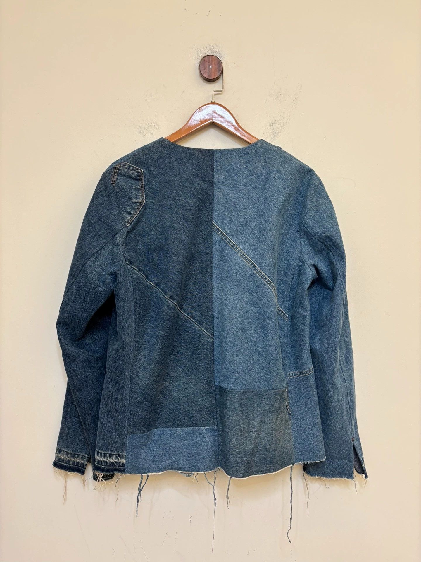 Levi's Levi's Reconstructed Denim Jacket Crew Neck Adjustable Strap Size US S / EU 44-46 / 1 - 9 Thumbnail