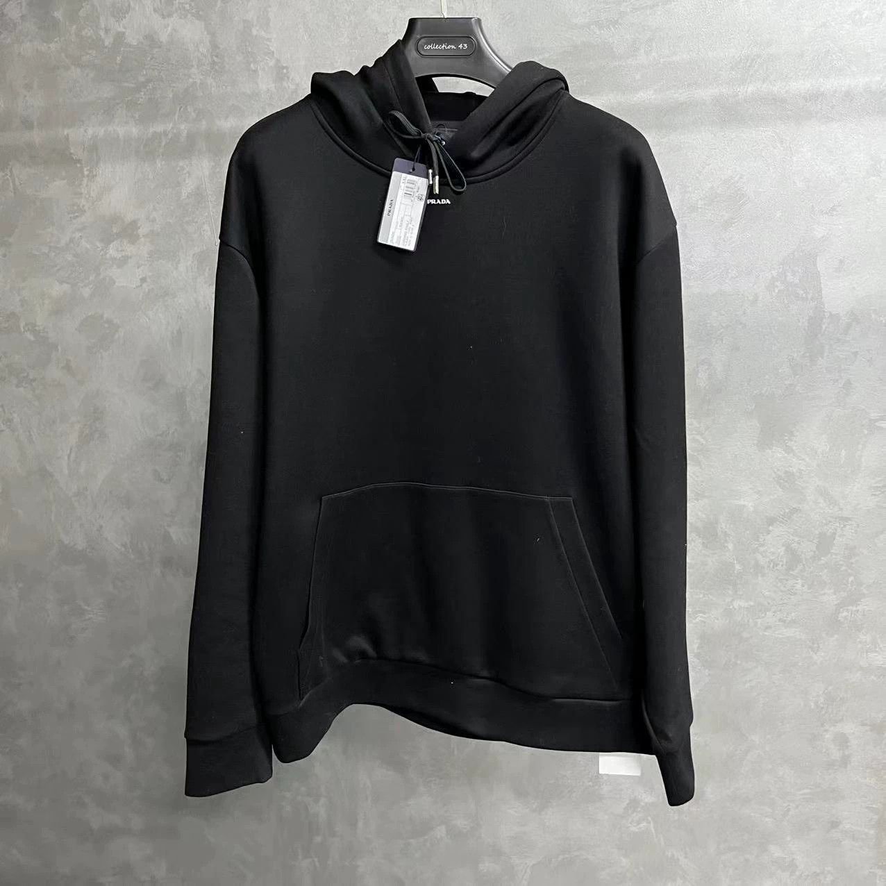 Prada prada black oversized hooded sweatshirt with pockets Size US XXL / EU 58 / 5 - 1 Thumbnail