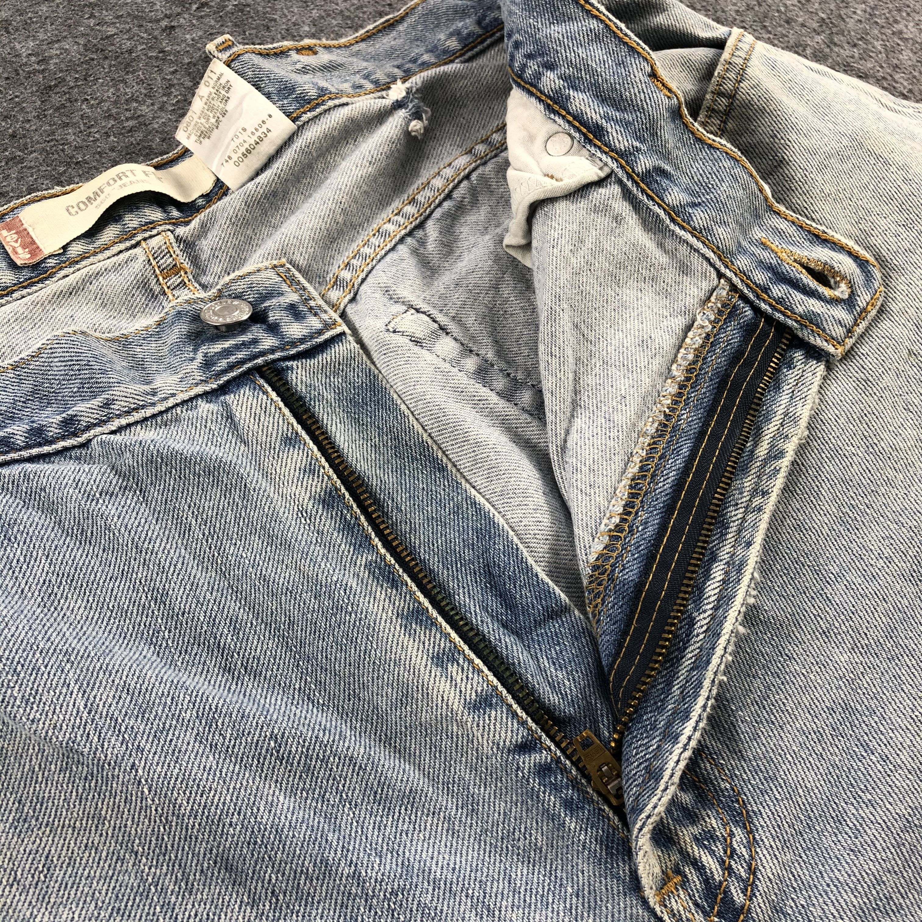 Levi's Light Washed Vintage Levis 560 Jeans Baggy Denim-J1005 Size US 38 / EU 54 - 8 Thumbnail