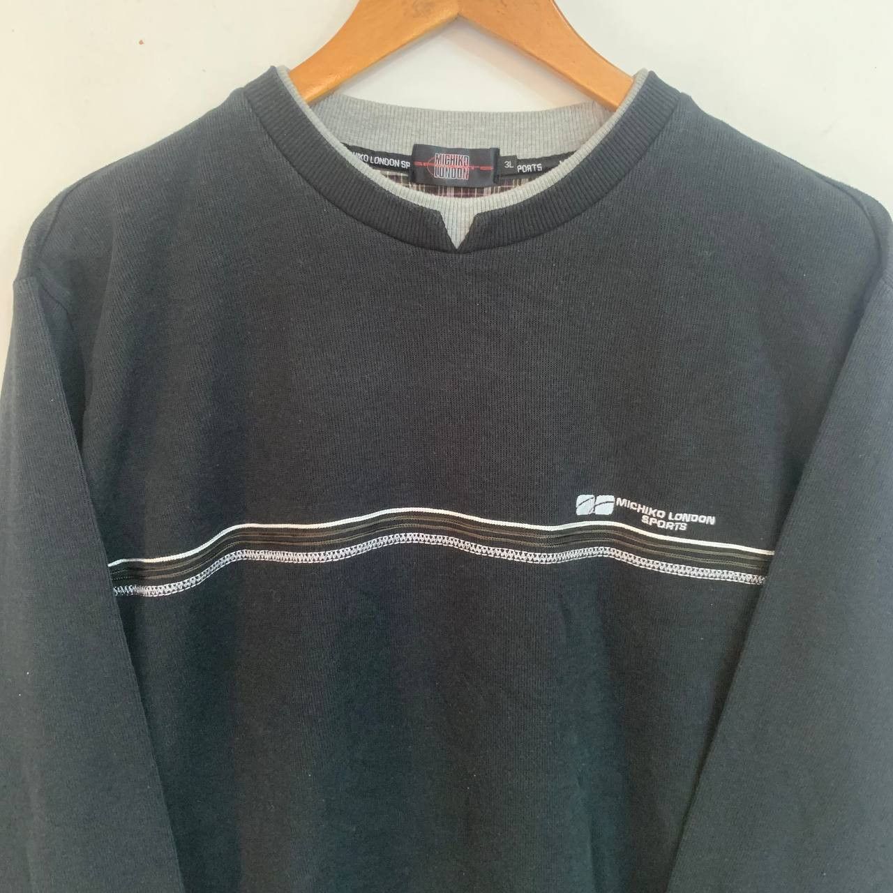 Michiko Koshino London Vintage Michiko London Sweatshirt Large Size Size US L / EU 52-54 / 3 - 3 Thumbnail