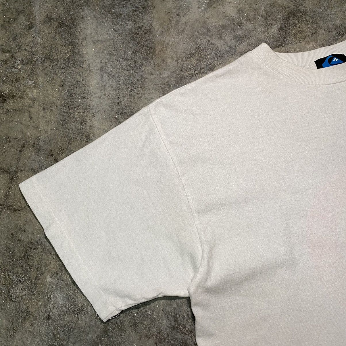 Quiksilver × Vintage Vintage 90’s Quiksilver Surfing Japan T Shirt Size US M / EU 48-50 / 2 - 5 Thumbnail