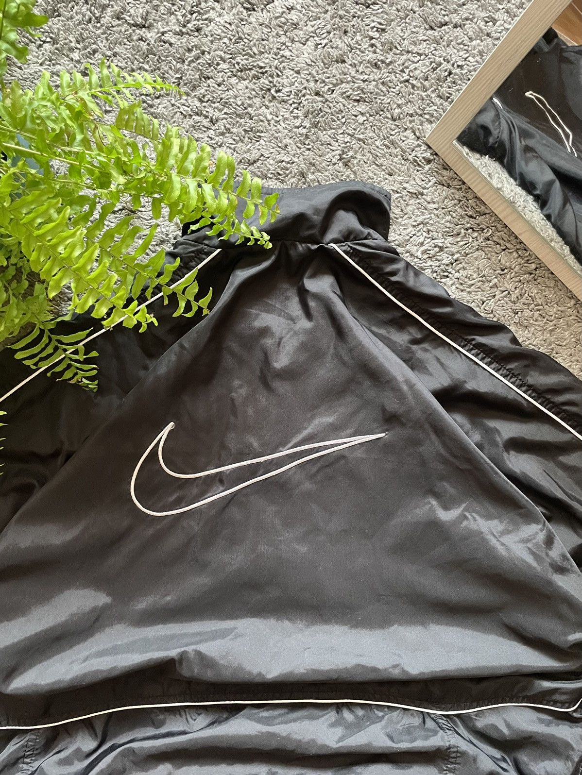 Nike × Vintage 90s Nike Vintage Light Jacket Streetwear Swoosh Logo Rare Size US L / EU 52-54 / 3 - 6 Thumbnail