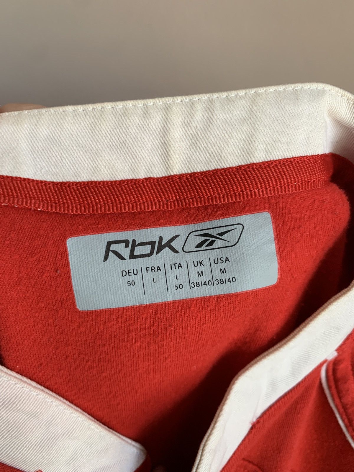 Reebok Wales Vintage Rugby Union Shirt Reebok Jersey Size M Size US M / EU 48-50 / 2 - 18 Thumbnail
