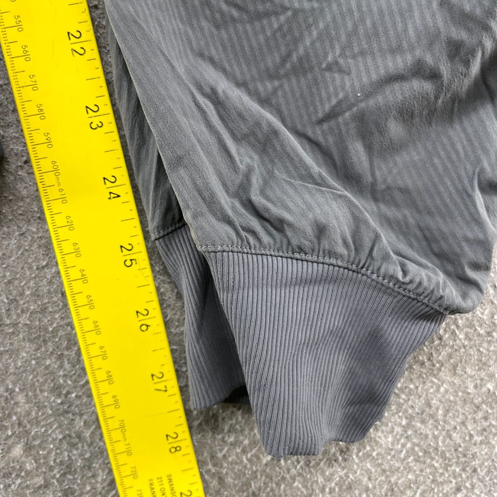 Lululemon Lululemon Dance Studio Pants Womens 20 Grey Striped Drawstring Jogger Tapered 28in Inseam Pockets Easy Care Elastic Waist Plus Size Size 42" / US 20 - 6 Thumbnail