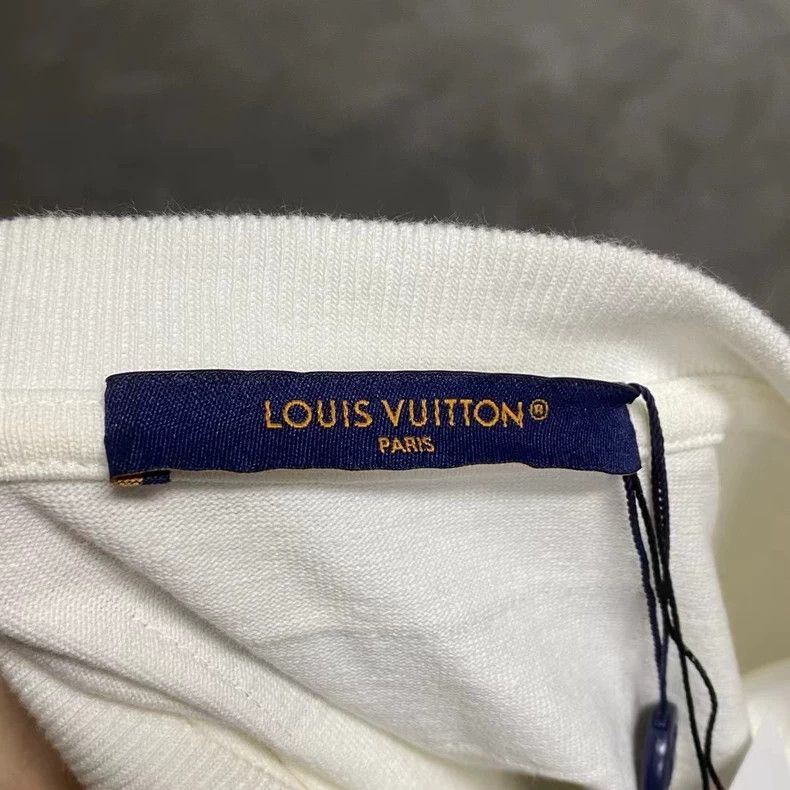 Louis Vuitton Louis Vuitton White rainbow print logo short sleeve 2502-N Size US XL / EU 56 / 4 - 3 Thumbnail