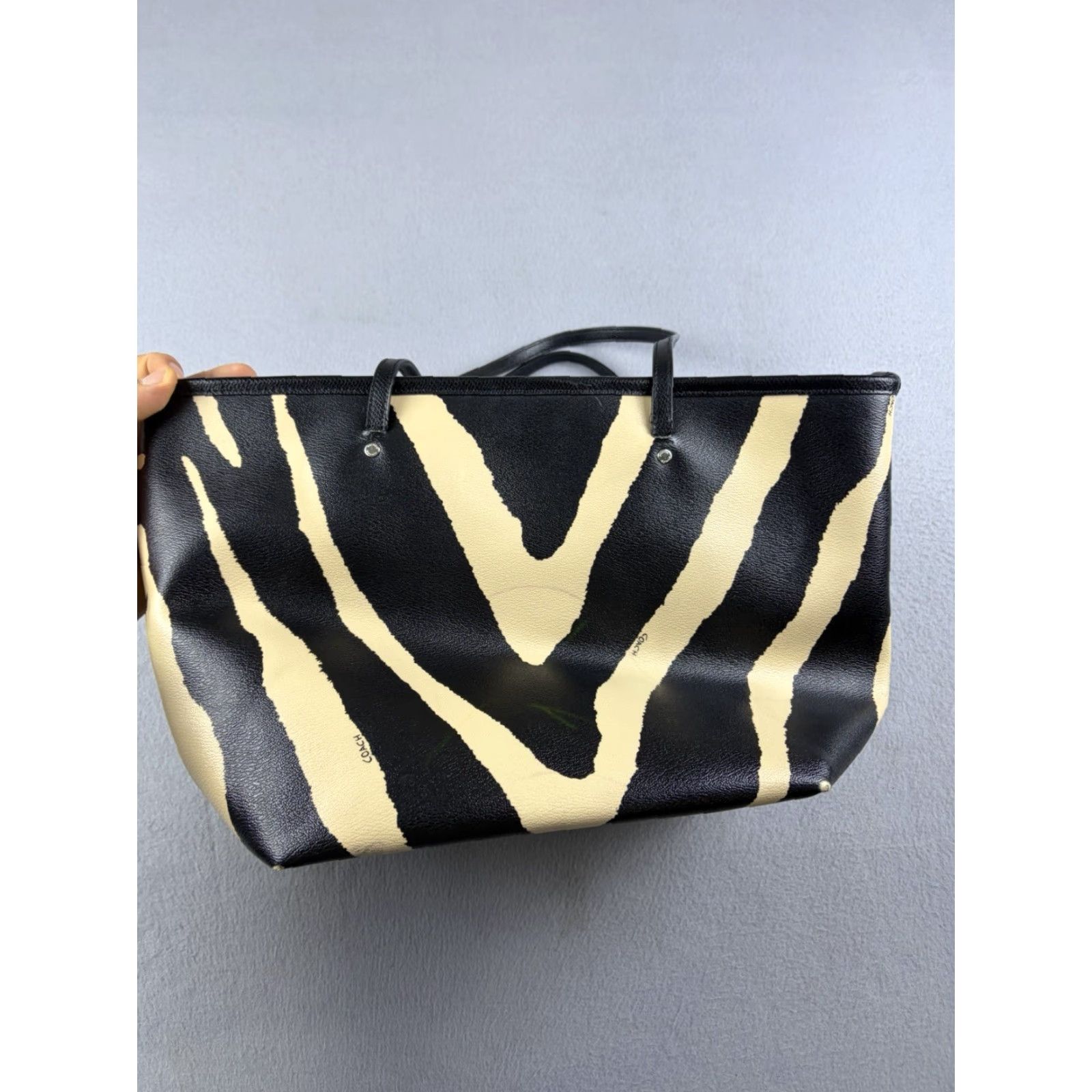 Coach Coach Tote Bag Purse Zebra Print White Leather Women’s Tote White Zebra Print Women’s Leather Coach Bag Holder? Size ONE SIZE - 5 Thumbnail