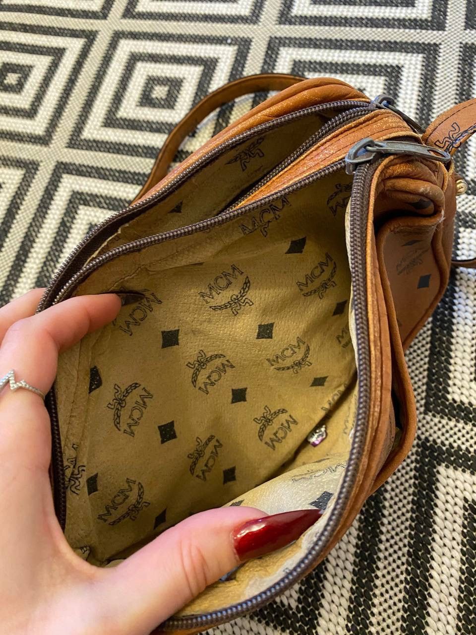 MCM × Vintage Vintage 80s MCM brown monogram crossbody bag casual designer Size ONE SIZE - 6 Thumbnail