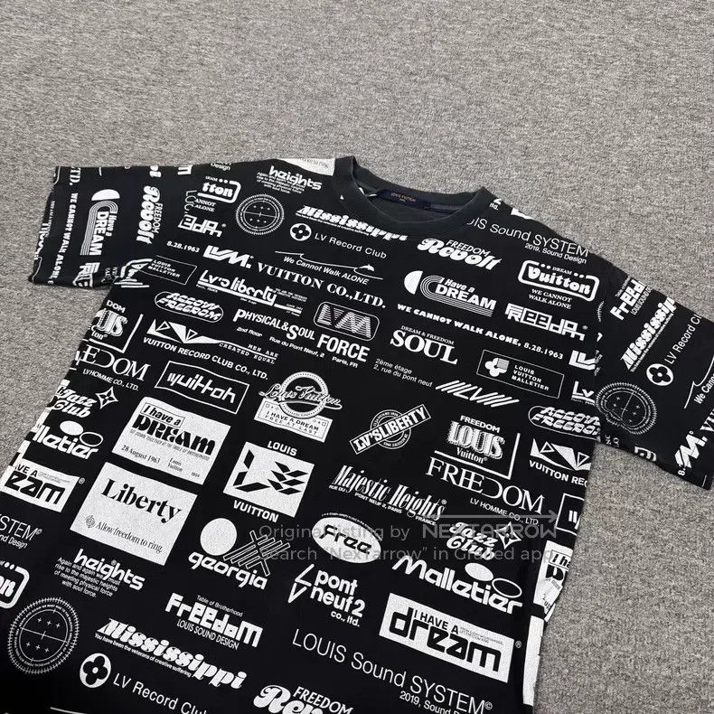 Louis Vuitton Louis Vuitton Billboards full of short sleeves Size US S / EU 44-46 / 1 - 3 Thumbnail