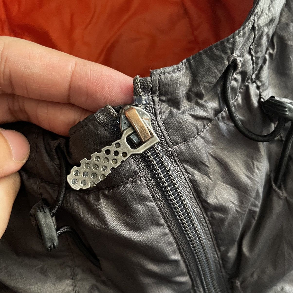 Columbia Vintage Columbia Omni-Tech Hood Windbreaker/Raincoat L Size US L / EU 52-54 / 3 - 6 Thumbnail
