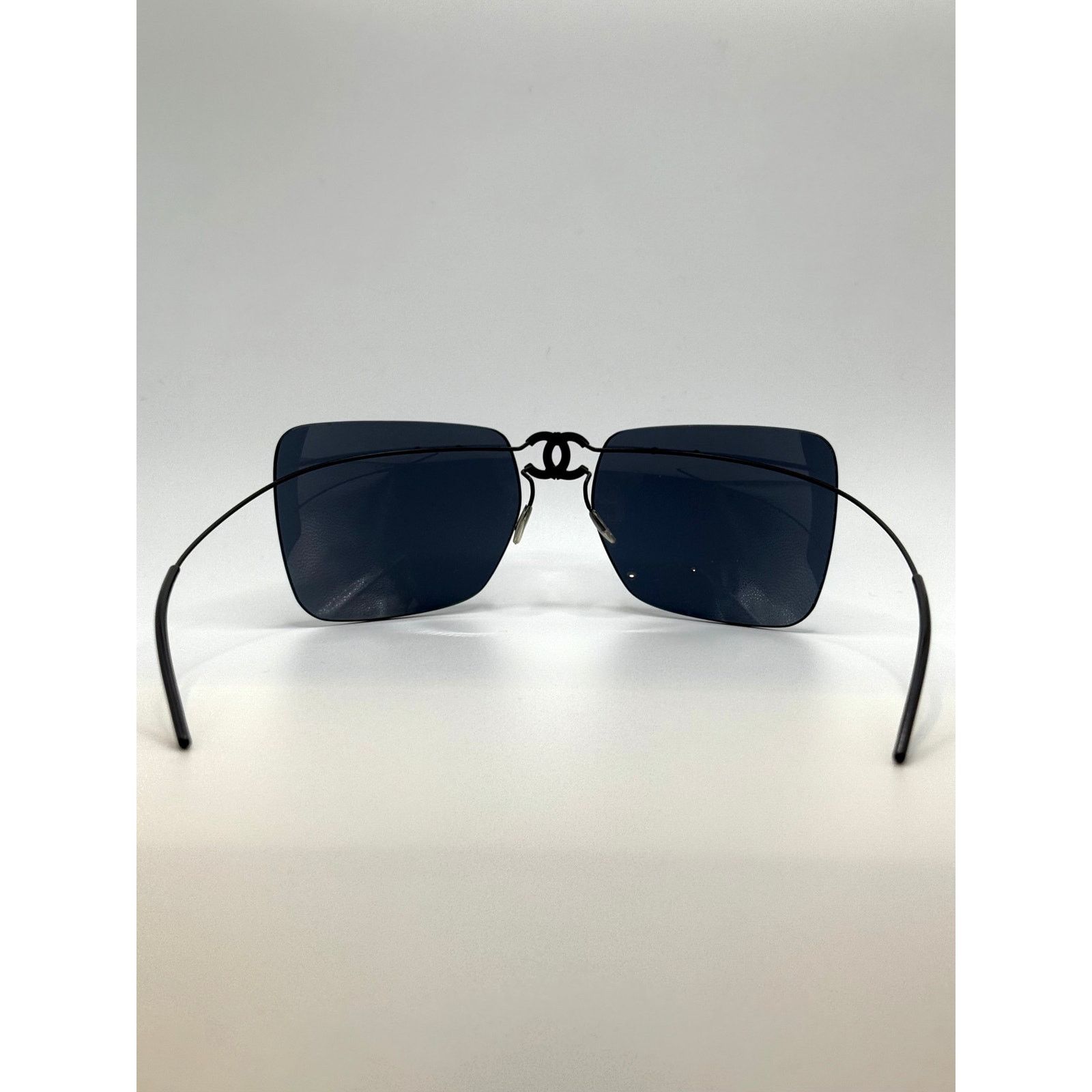 Chanel 2000s Chanel foldable sunglasses Size ONE SIZE - 3 Thumbnail