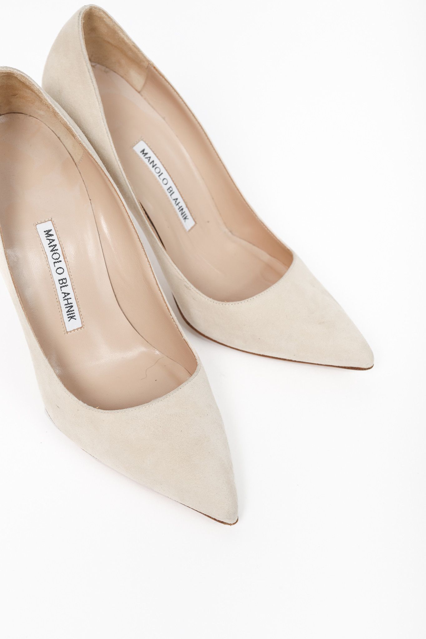 Manolo Blahnik Manolo Blahnik BB Beige Suede Pointed-Toe Pumps Size US 7 / IT 37 - 6 Thumbnail
