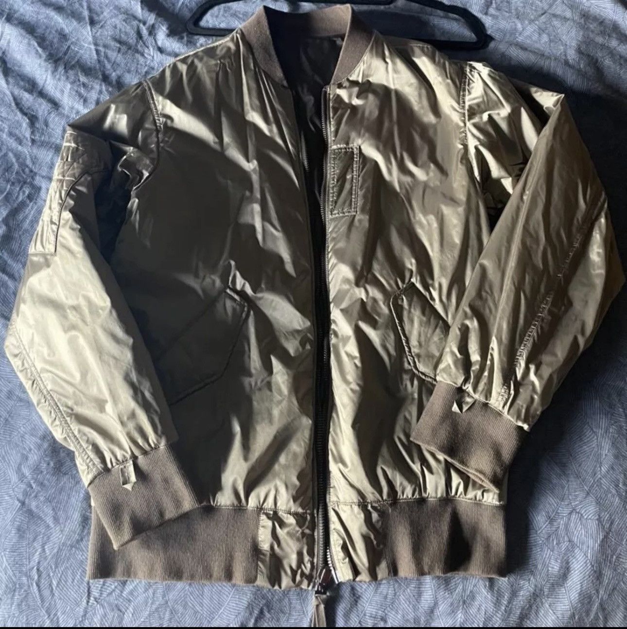 Helmut Lang Helmut Lang Reversible Satin Bomber Sample Size US S / EU 44-46 / 1 - 3 Thumbnail