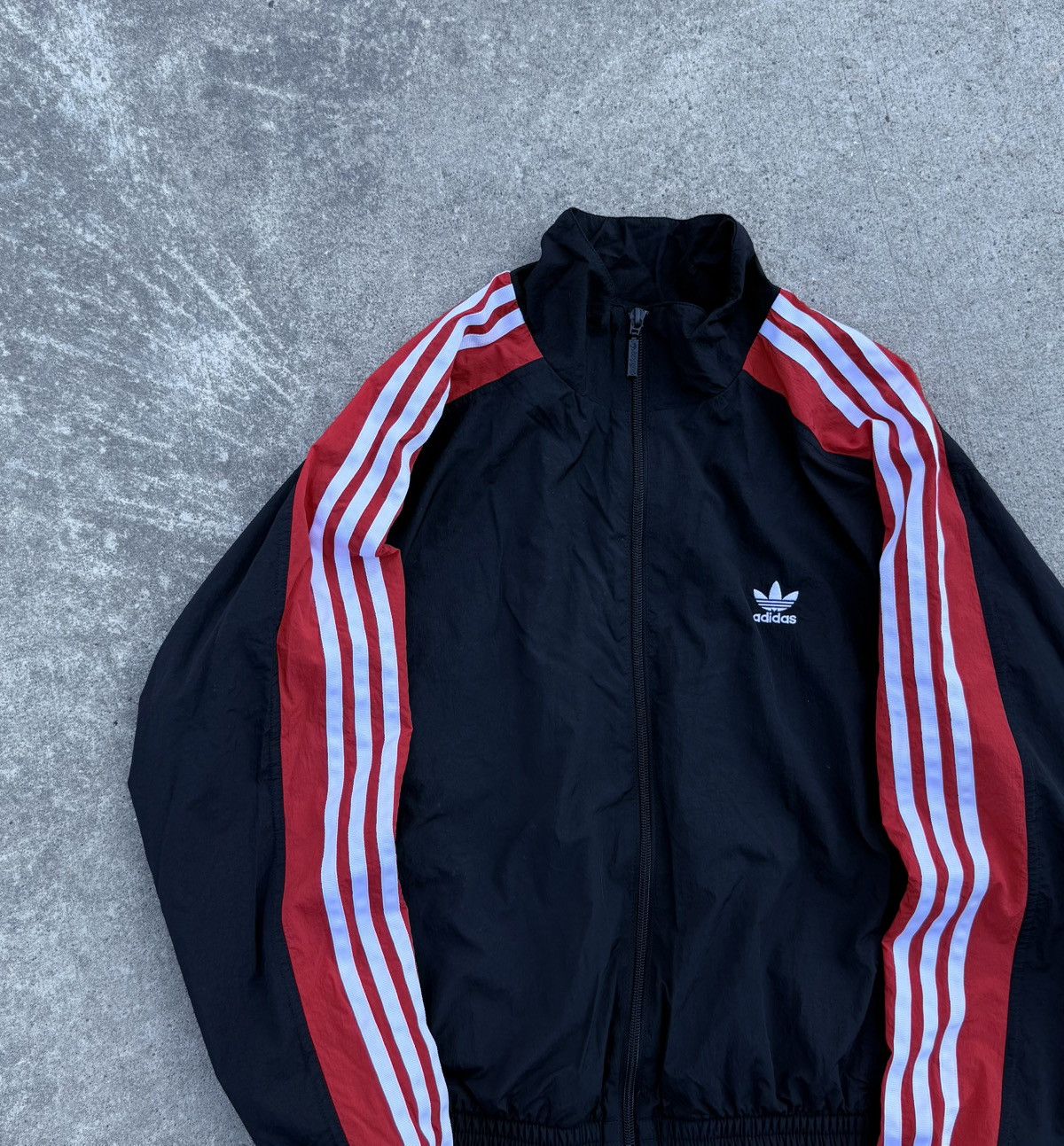 Adidas Vintage Adidas y2k avantgarde streetwear track nylon jacket Size S / US 4 / IT 40 - 6 Thumbnail