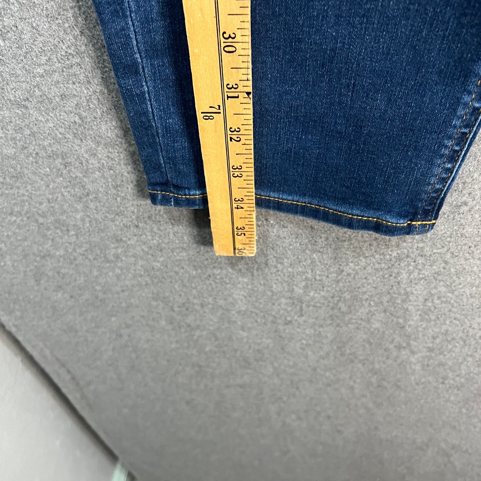 Other Encore by Idina Menzel Regular High Waisted Crop Jeans Size 32" / US 10 / IT 46 - 7 Thumbnail