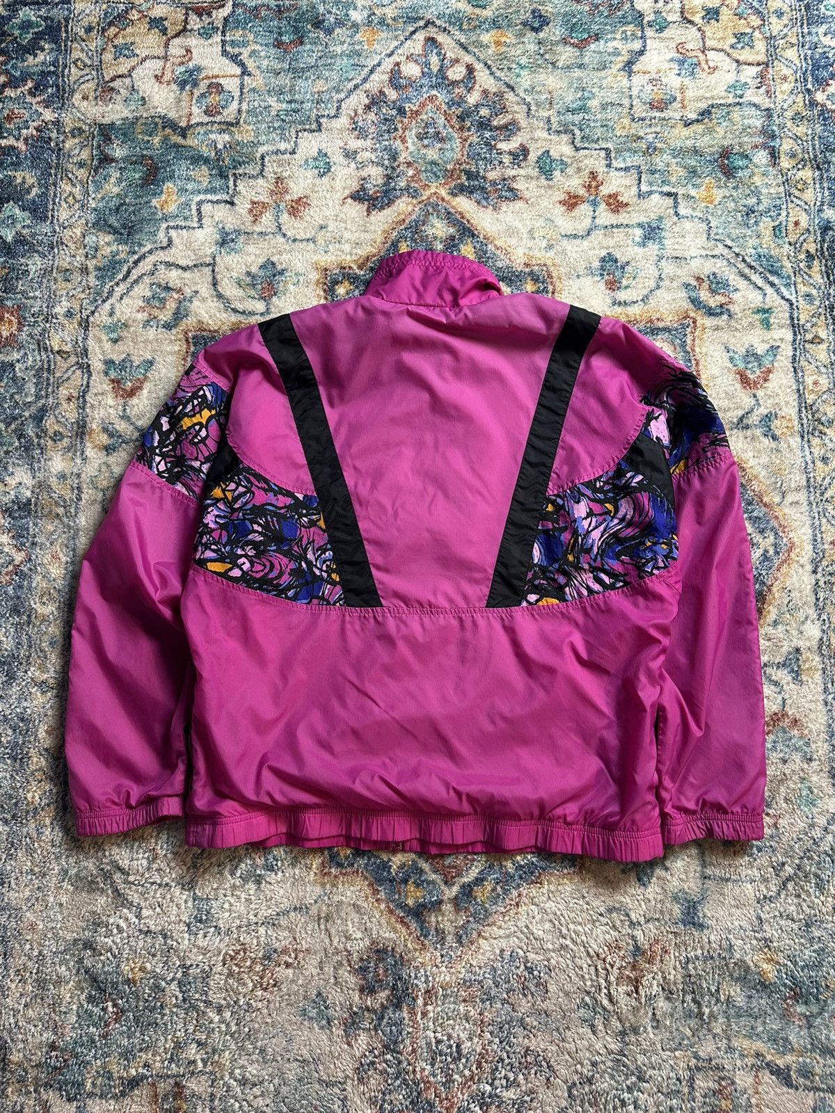 Nike Vintage Nike Abstract Zip-up Jacket Large Size L / US 10 / IT 46 - 2 Thumbnail