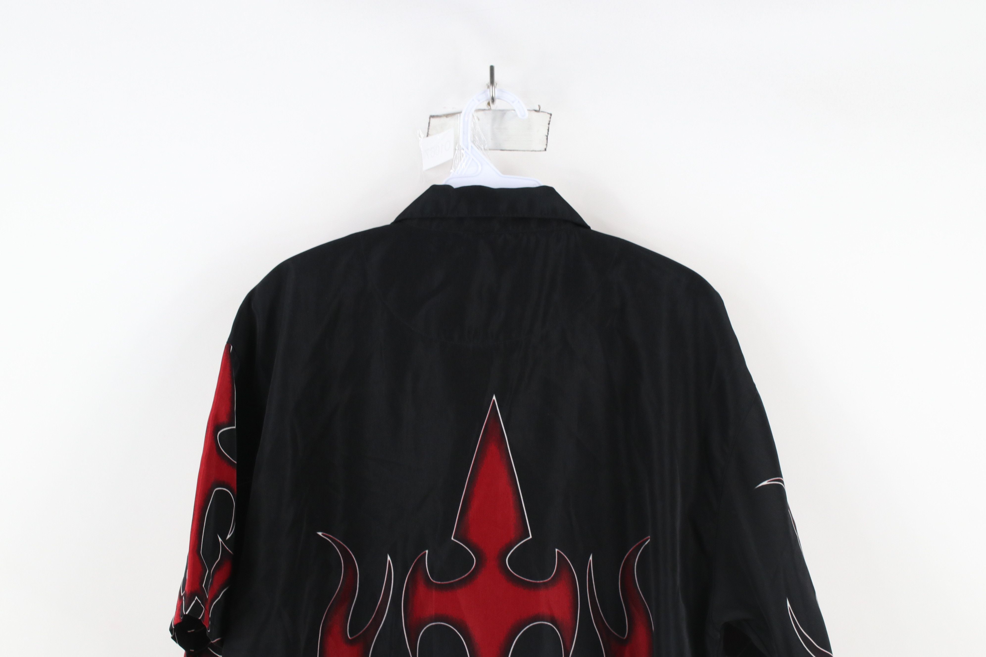 Vintage Vintage 90s Streetwear Short Sleeve Collared Button Shirt Size US M / EU 48-50 / 2 - 9 Thumbnail