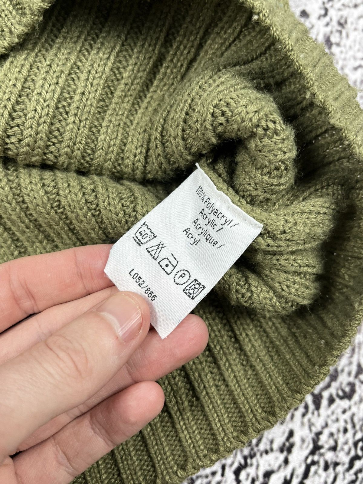 Japanese Brand Vintage Y2K ribbed 1/4 sweater 00s style streetwear Size US S / EU 44-46 / 1 - 7 Thumbnail