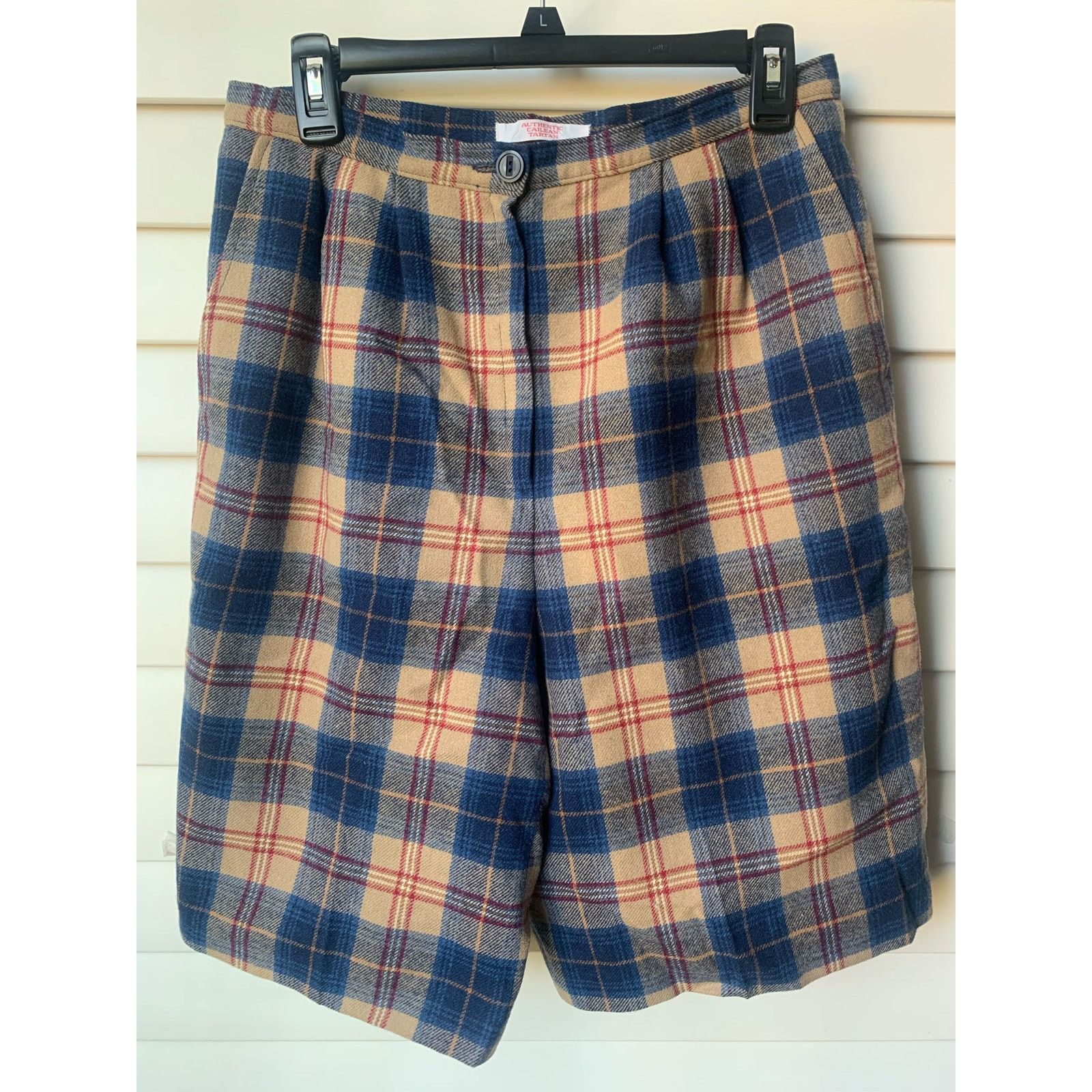 Pendleton Vintage Pendleton Tartan Plaid Wool High Waisted Shorts Size 36" / US 14 / IT 50 - 1 Thumbnail