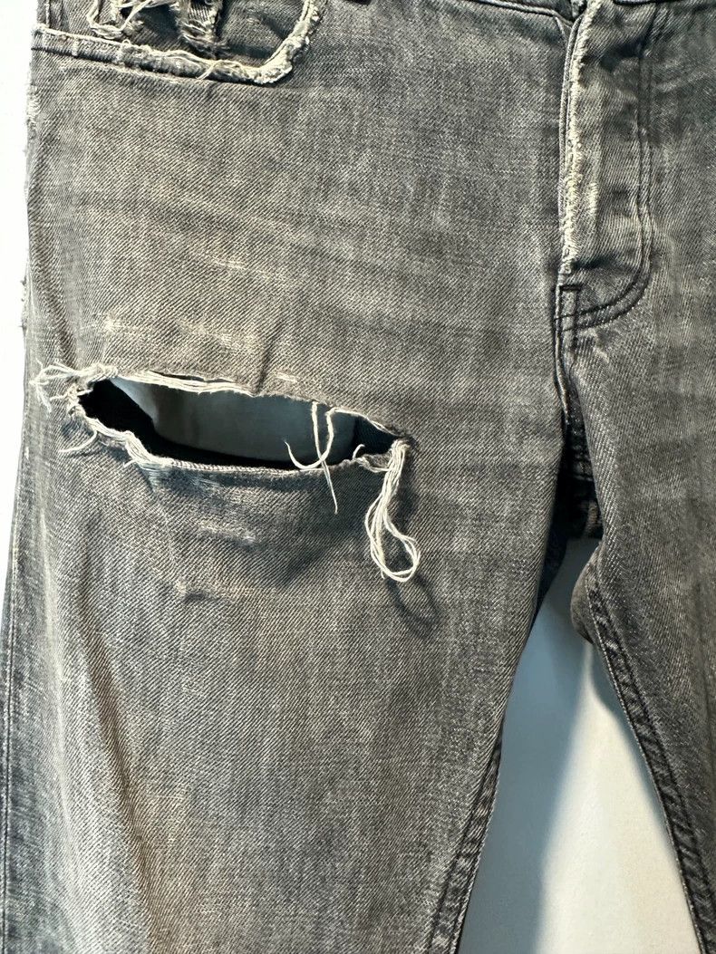 Helmut Lang HELMUT LANG Faded black destroys low-cut jeans Size US 31 - 4 Thumbnail