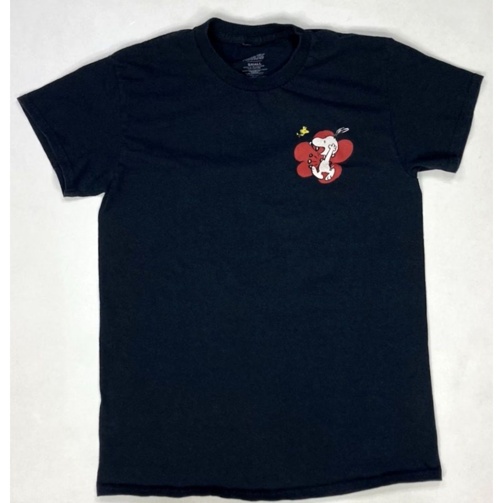 Peanuts VINTAGE Peanuts Snoopy Cherry Blossom Graphic T-shirt Women Small Black Short Sleeve Size S / US 4 / IT 40 - 3 Thumbnail