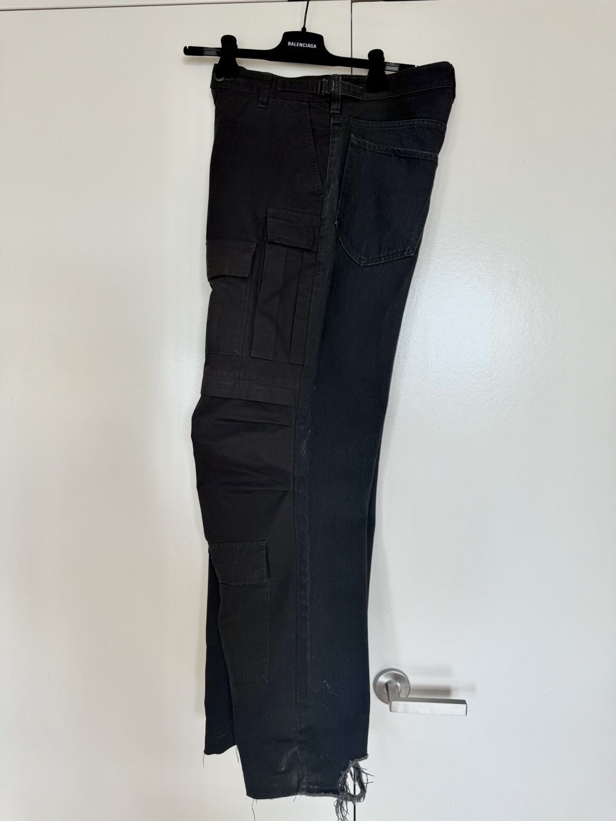 Balenciaga Balenciaga Hybrid Cargo Pants Size US 30 / EU 46 - 11 Thumbnail