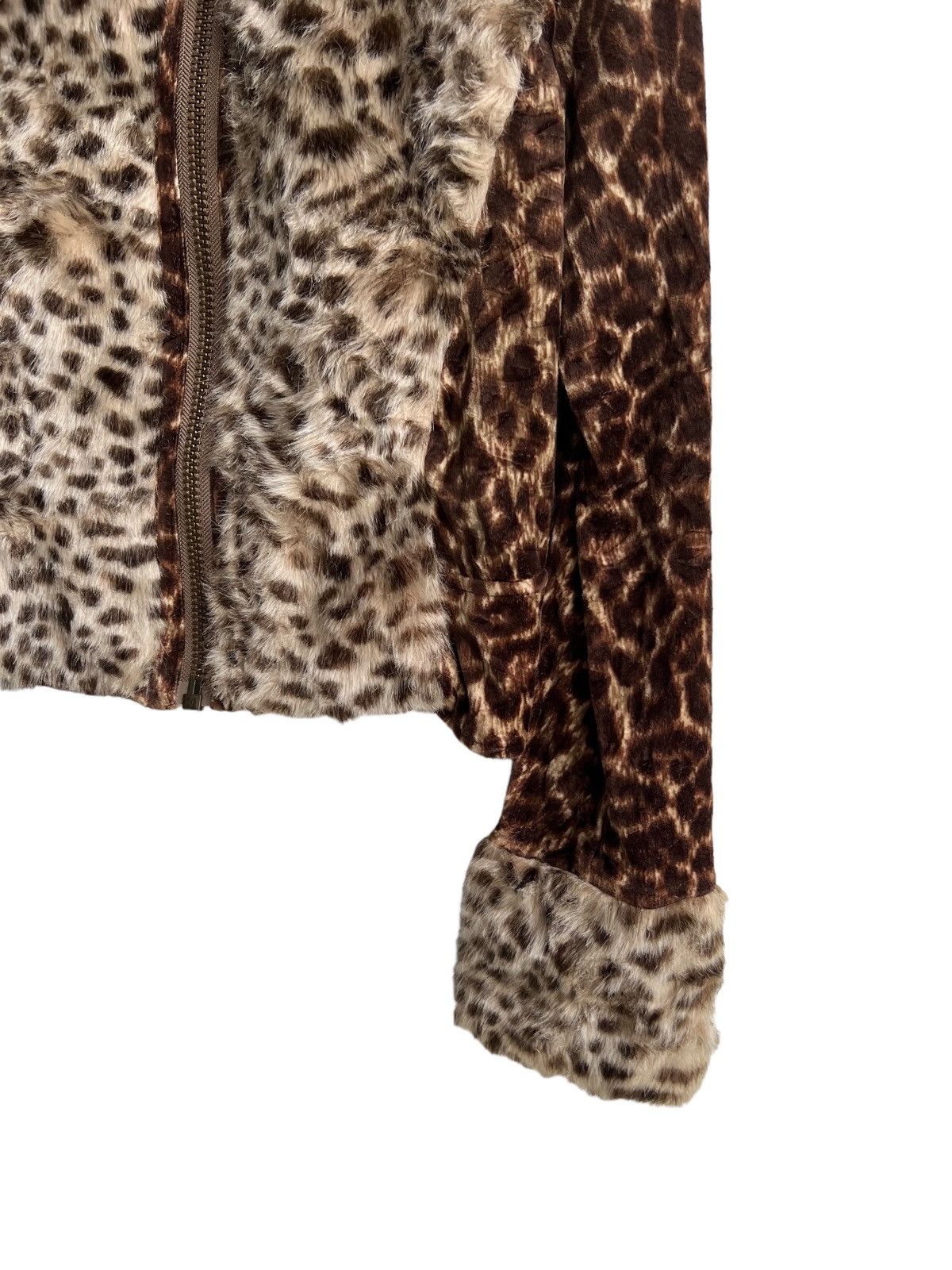 CABANE de ZUCCa 1990s Exclusive Leopard Fur Skin Elongated Sleeve Sweater Size US S / EU 44-46 / 1 - 7 Thumbnail
