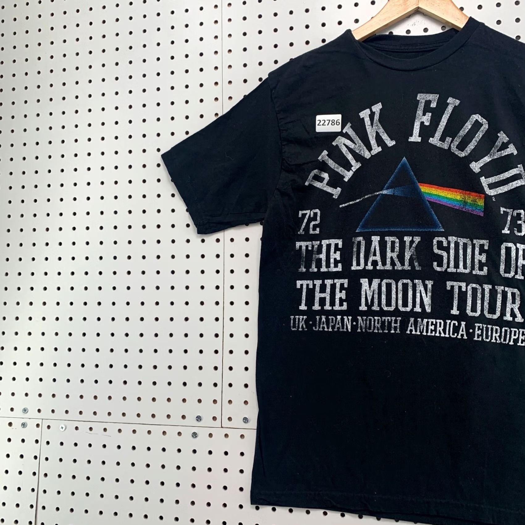 Vintage Pink Floyd Shirt Black The Dark Side Of The Moon Band TEE Adult Medium Mens Size US M / EU 48-50 / 2 - 3 Thumbnail