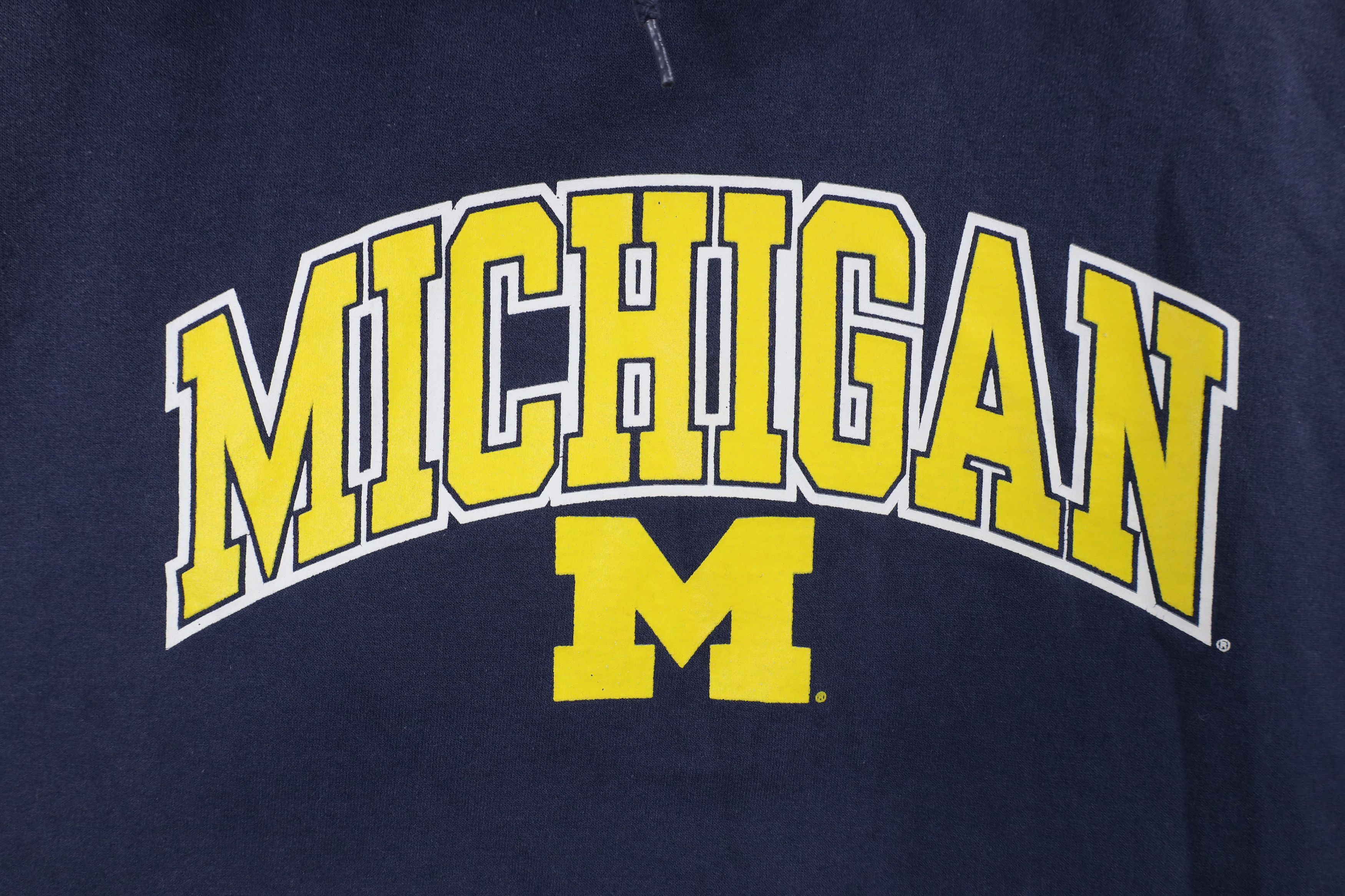 Vintage Vintage Faded University of Michigan Hoodie Sweatshirt Blue Size US XXL / EU 58 / 5 - 4 Thumbnail
