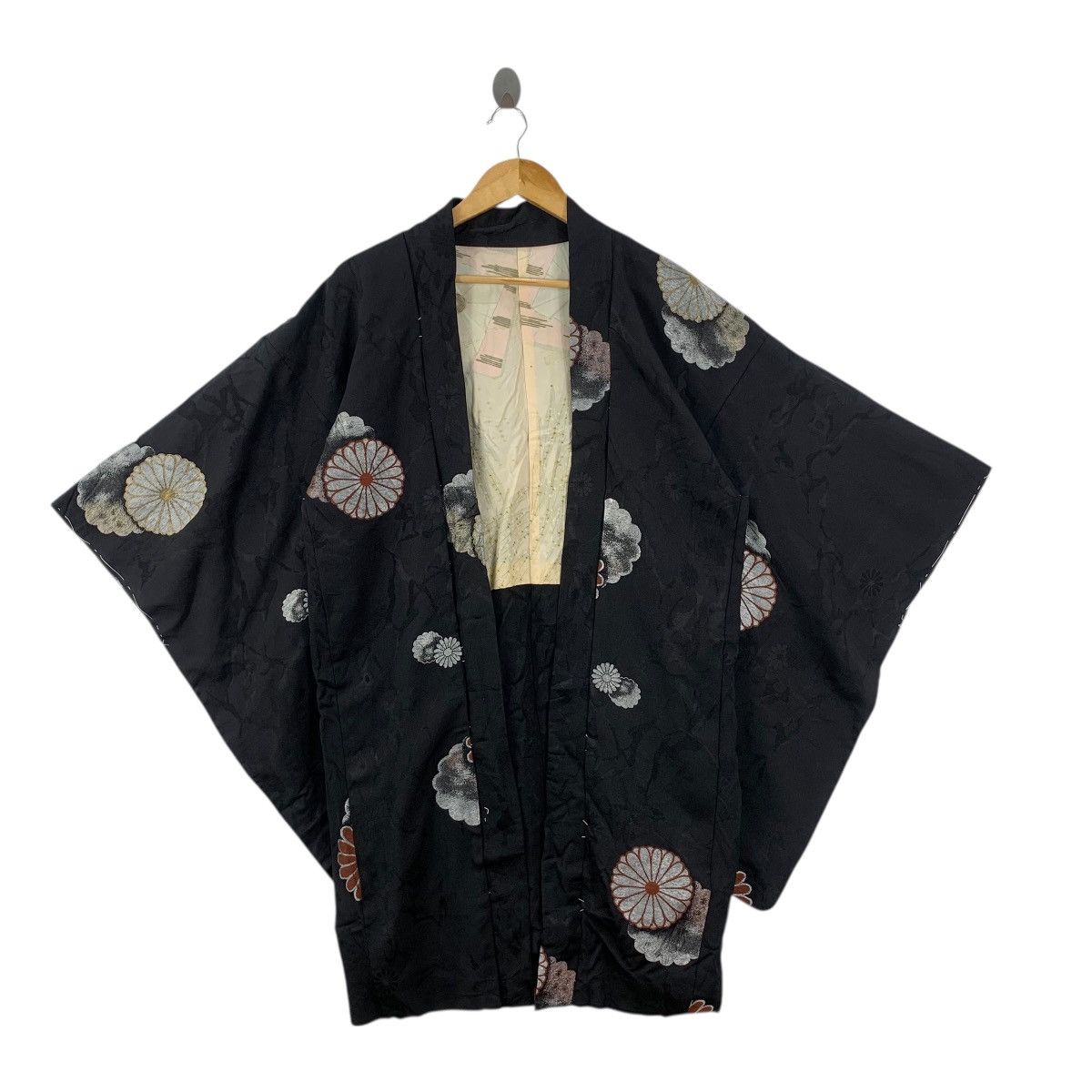 Vintage Vintage 70s KIMONO JAPAN HAORI Kiku Showa Traditional Geish Size XXL / US 16-18 / IT 52-54 - 1 Thumbnail