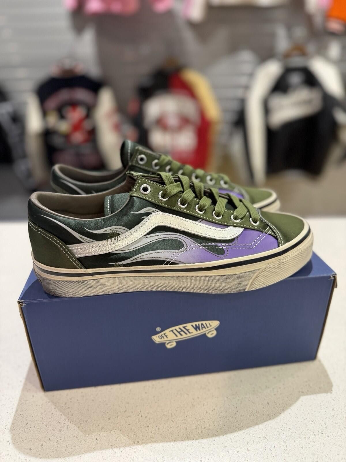 Vans Vans Archive Flame LX Premium Old Skool 36 Green (9) NEW Size US 9 / EU 42 - 2 Thumbnail