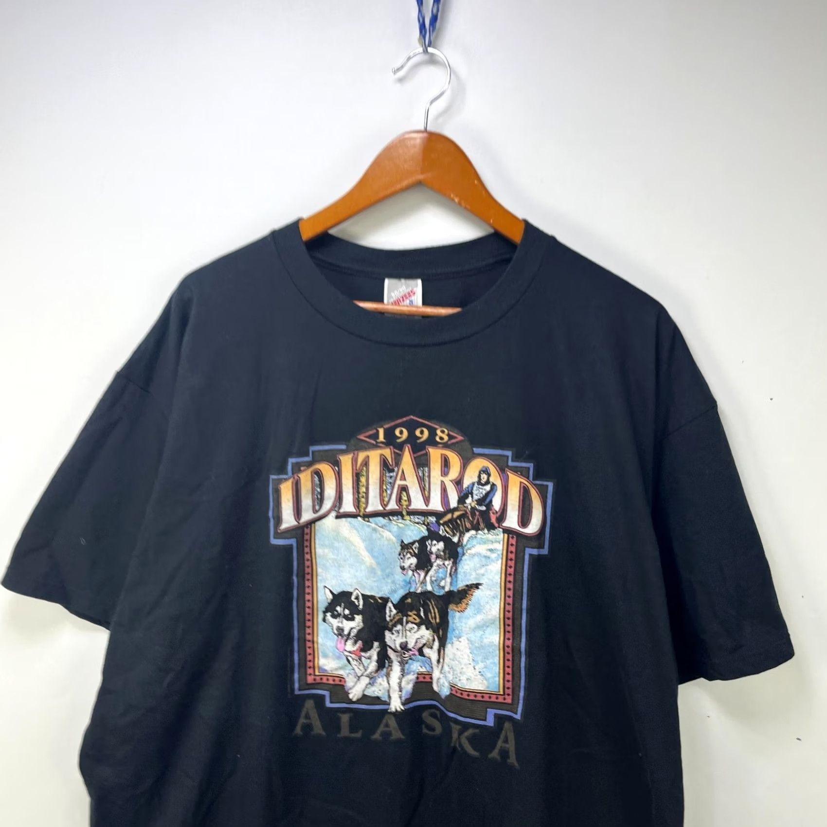 Jerzees VINTAGE Alaska Nature Husky Sled T-Shirt 2XL JERZEES Black Cotton Knit Crew Neck Short Sleeve Graphic Print Mens 90s Theme Nature Double-Sided Size US XXL / EU 58 / 5 - 2 Thumbnail