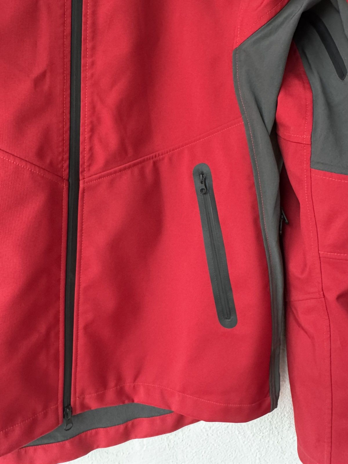 GR10K Gr10k Skeleton Gore-Tex Jacket NWOT Size US L / EU 52-54 / 3 - 2 Thumbnail