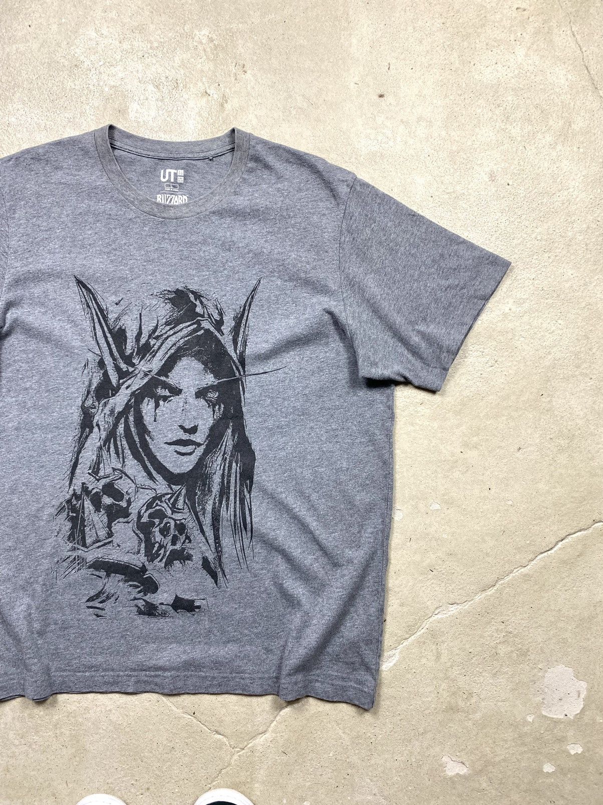 Uniqlo Vintage Uniqlo Blizzard T Shirt Y2K Movie Game Tee Size US L / EU 52-54 / 3 - 3 Thumbnail