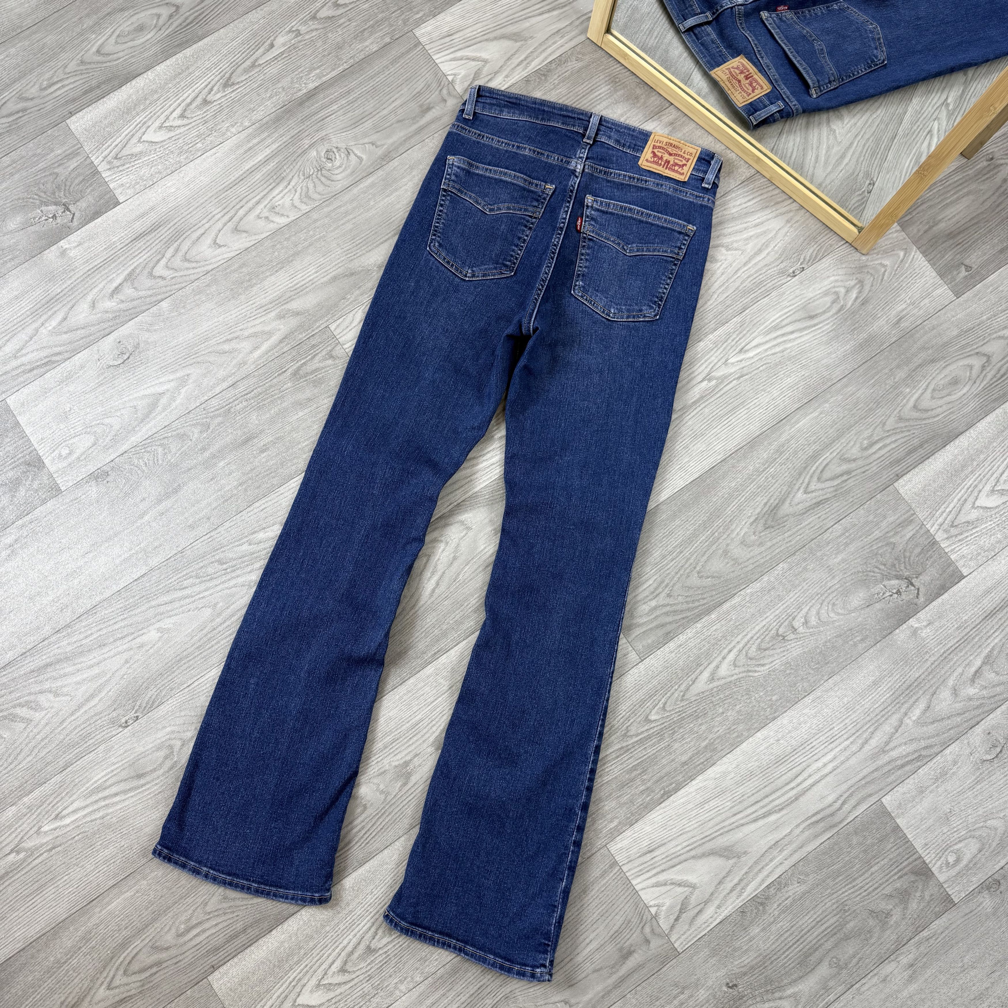 Levi's Levi's 725 High Rise Bootcut Blue Denim Jeans Size 27" / US 4 / IT 40 - 5 Thumbnail