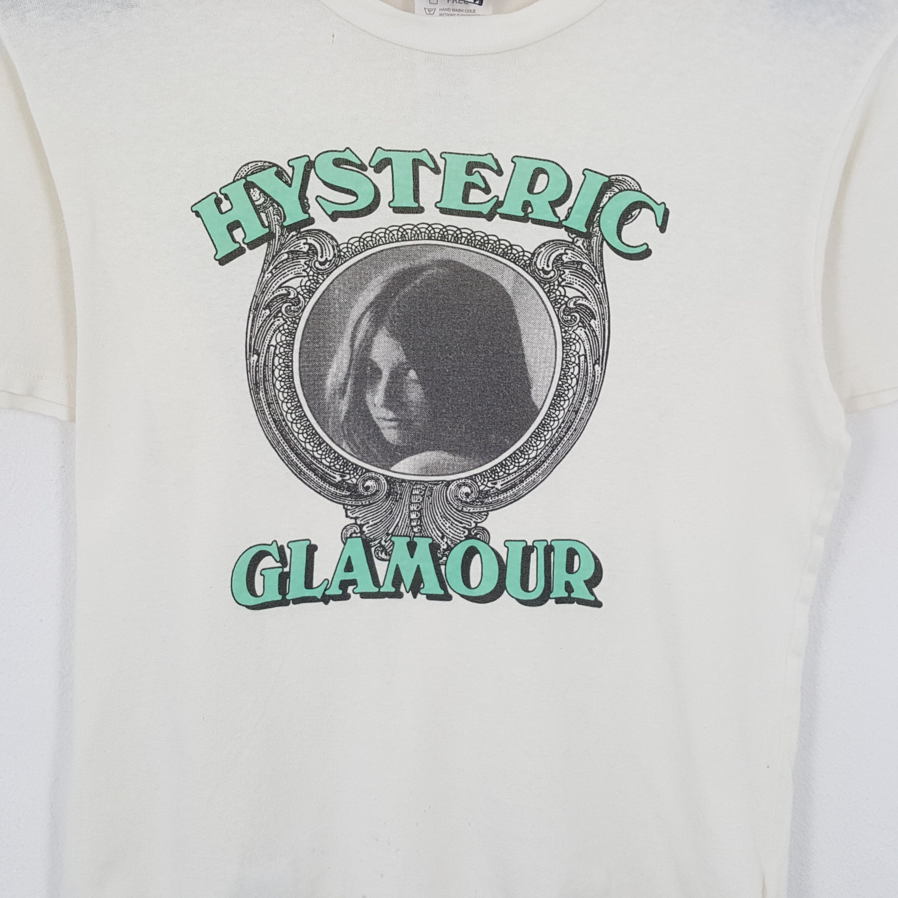 Hysteric Glamour × Japanese Brand × Vintage Vintage HYSTERIC GLAMOUR Japanese Fashion Brand T-Shirts Size US M / EU 48-50 / 2 - 2 Thumbnail