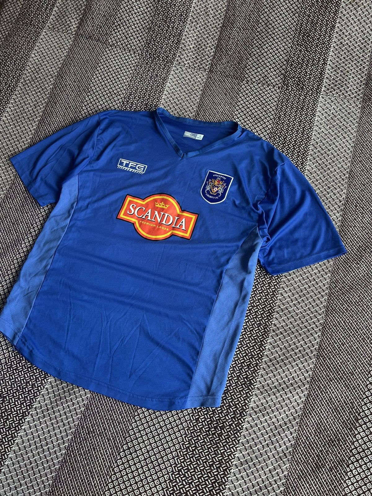 Vintage Vintage Stockport Country Scandia TFG Football Jersey Size M Size US M / EU 48-50 / 2 - 2 Thumbnail