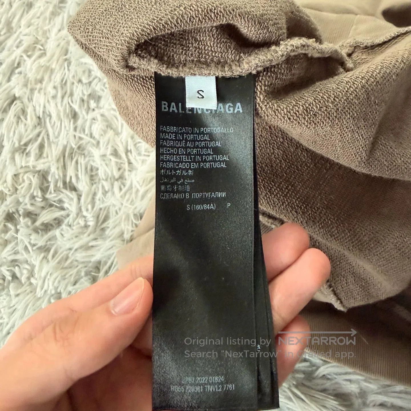 Balenciaga balenciaga oversized graphic hoodie in brown. Size US S / EU 44-46 / 1 - 6 Thumbnail